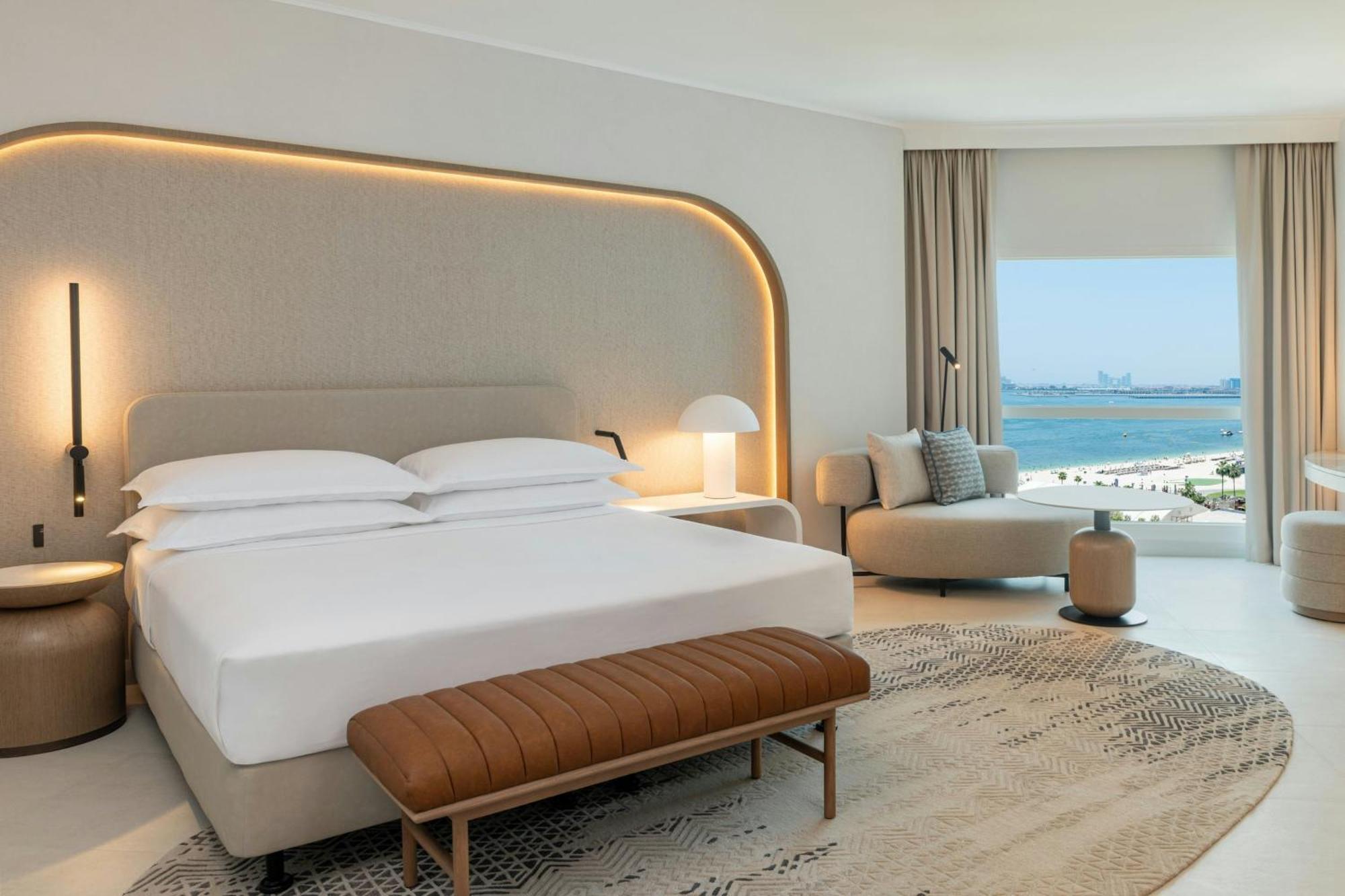 Premium Suite Sea View Including Lounge Access Afternoon Tea Evening Cocktail Hours Soft Refreshments & Canapes Private beach Access