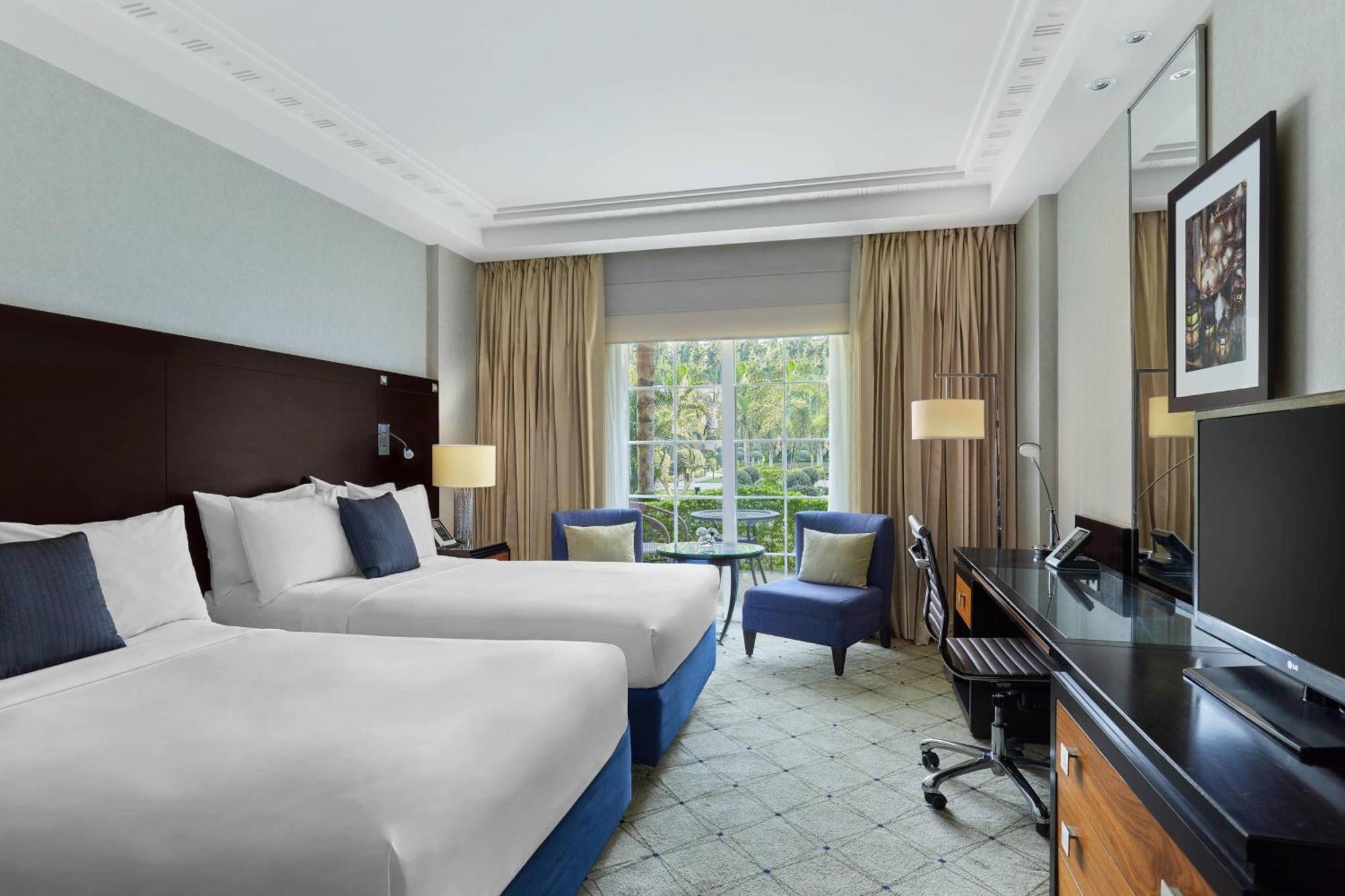 Deluxe Guest Room 2 Twin Beds