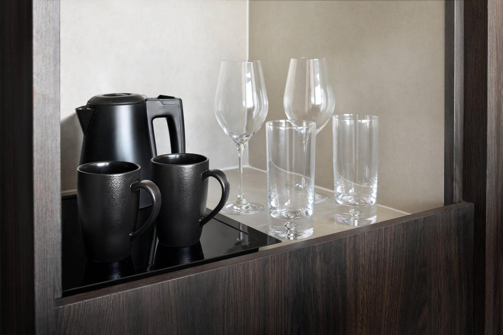 Superior Twin Room City View & Ladies Spa indulge more less