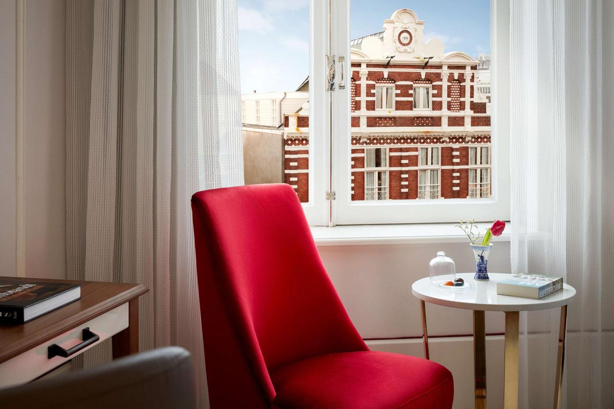 Deluxe Room City View Balcony
