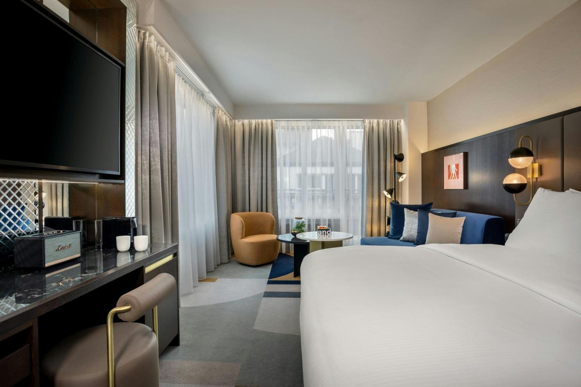 Junior King Suite Balcony