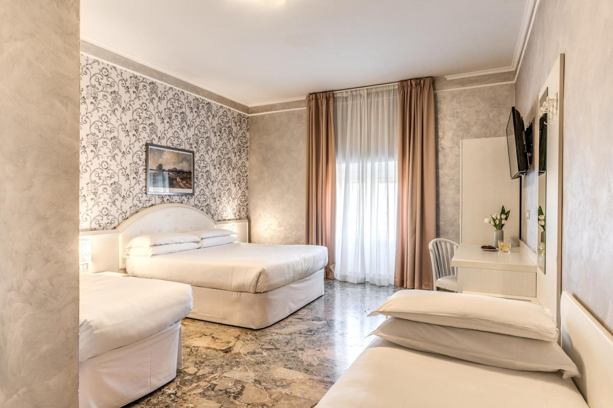 Quadruple Room,1643756194:JPEG