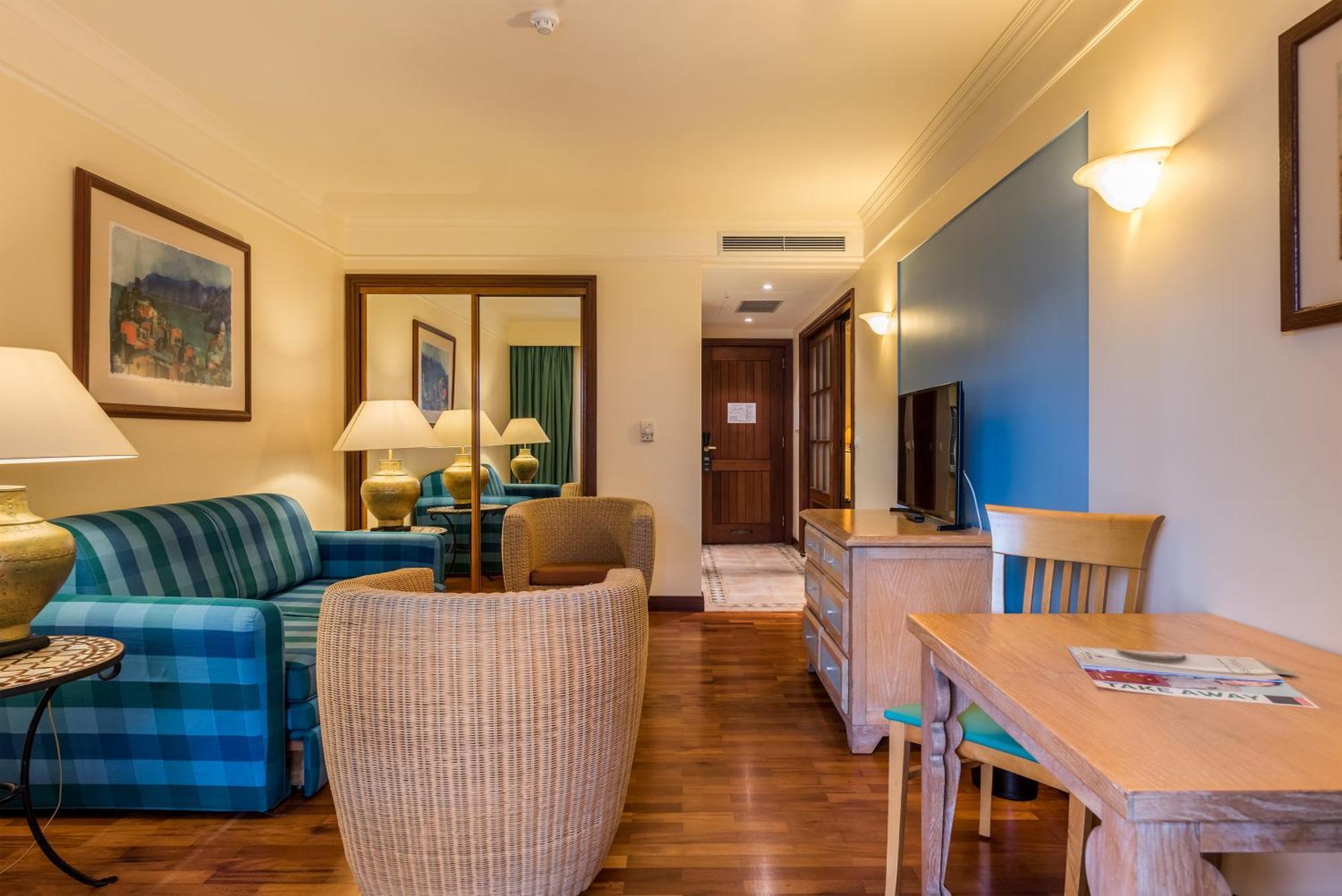 Superior Triple Family Room