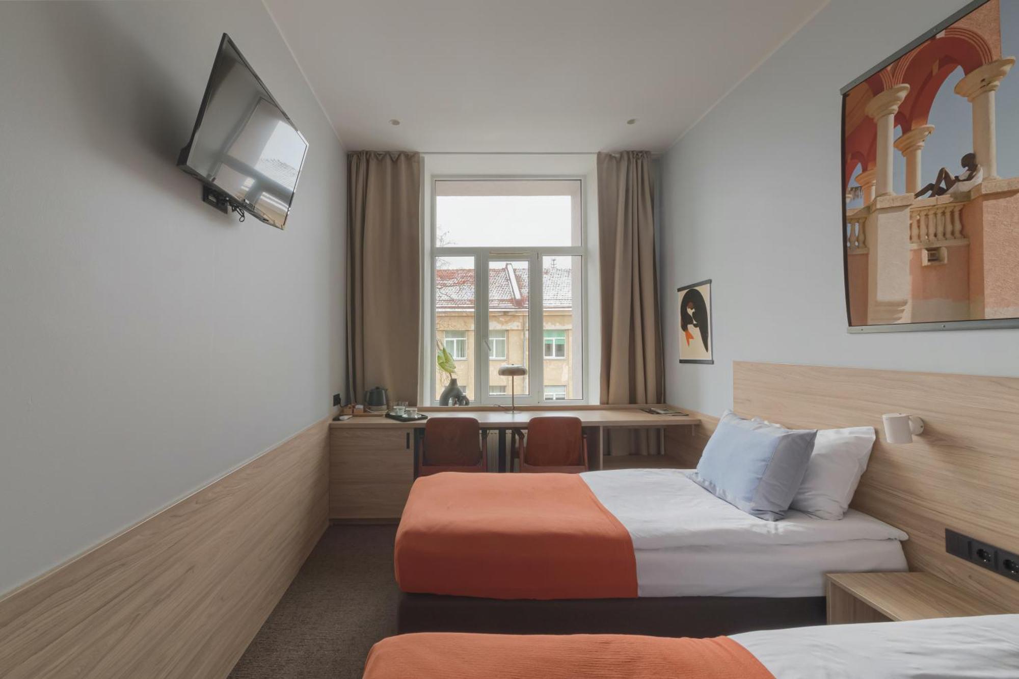 Refurbished Standard Twin Room