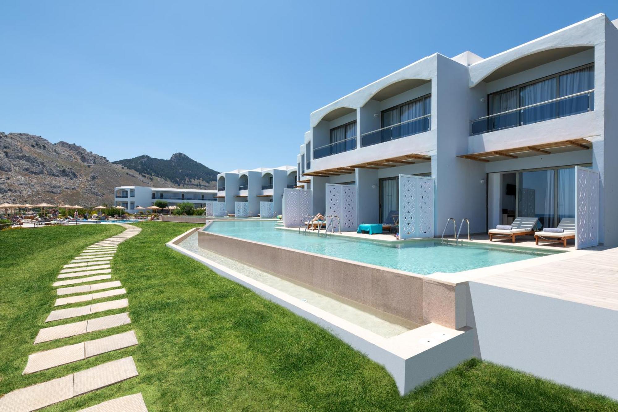 Double Deluxe Swim up Sea view