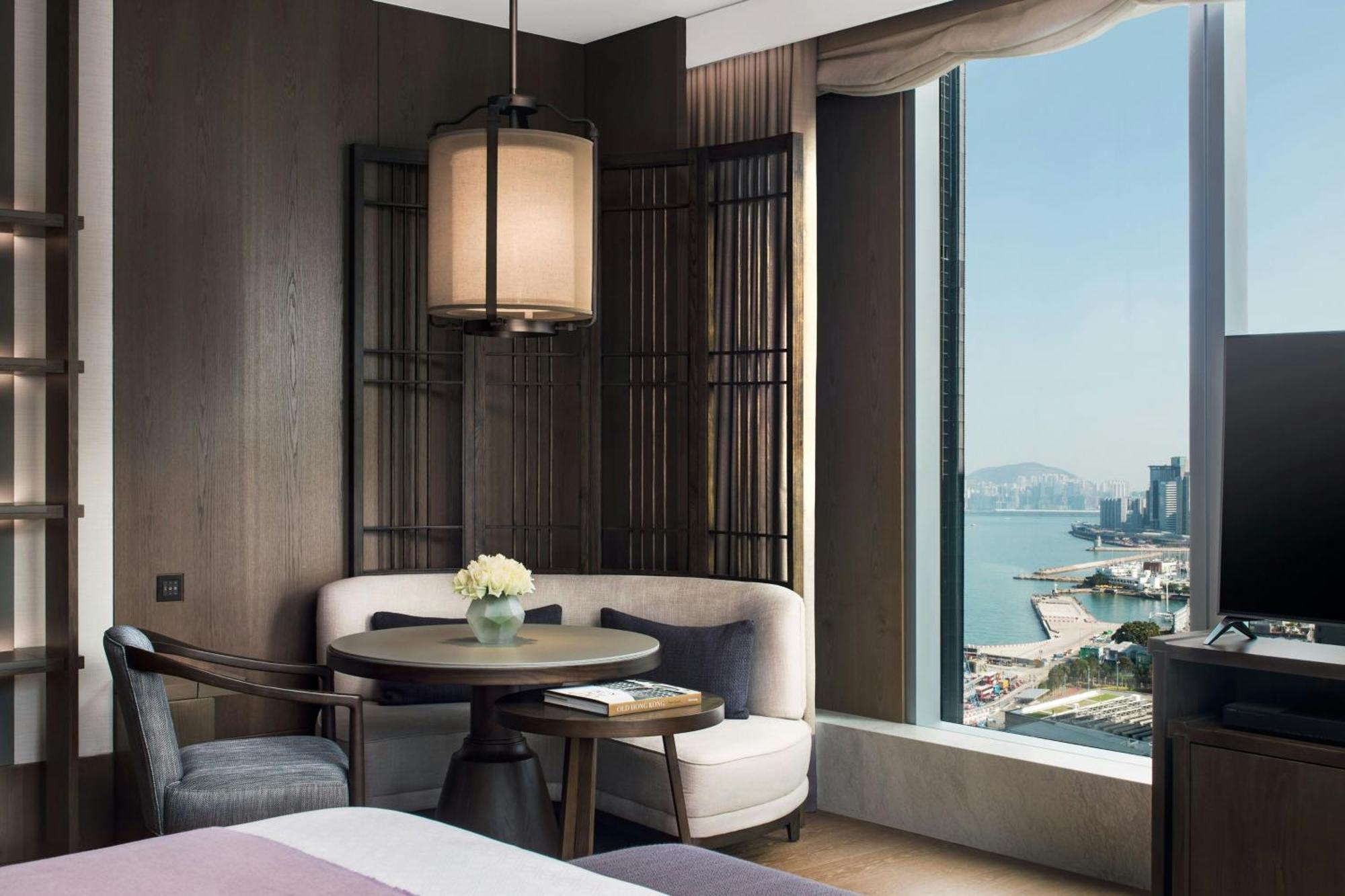 Premier King Room Partial Harbour View