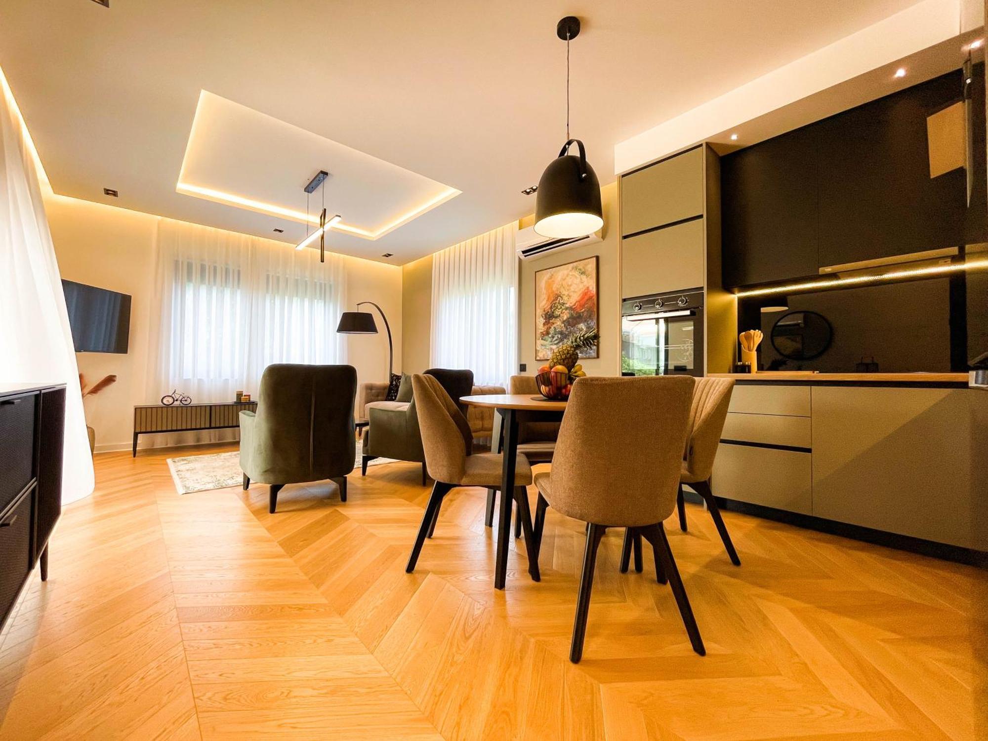 Deluxe Villa