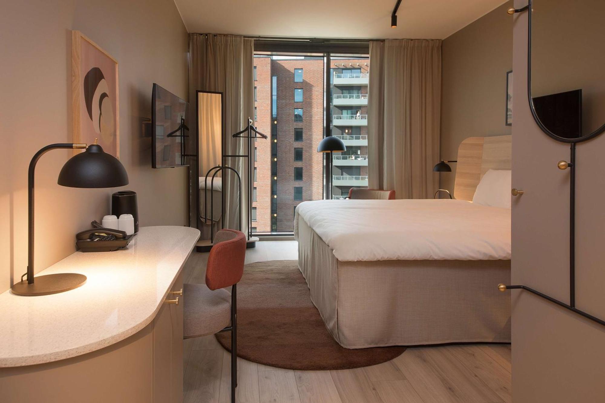 Superior King Room