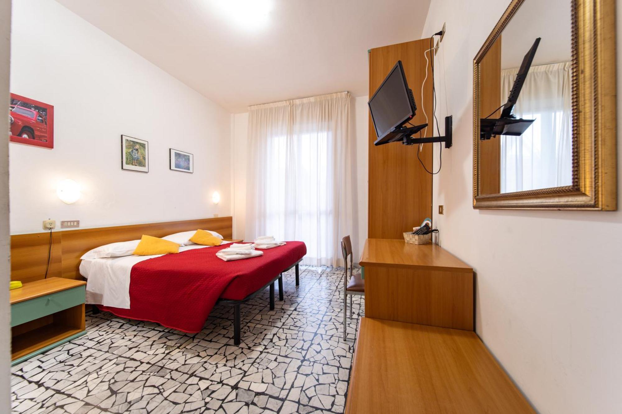 Double or Twin Room,1653538896:JPEG