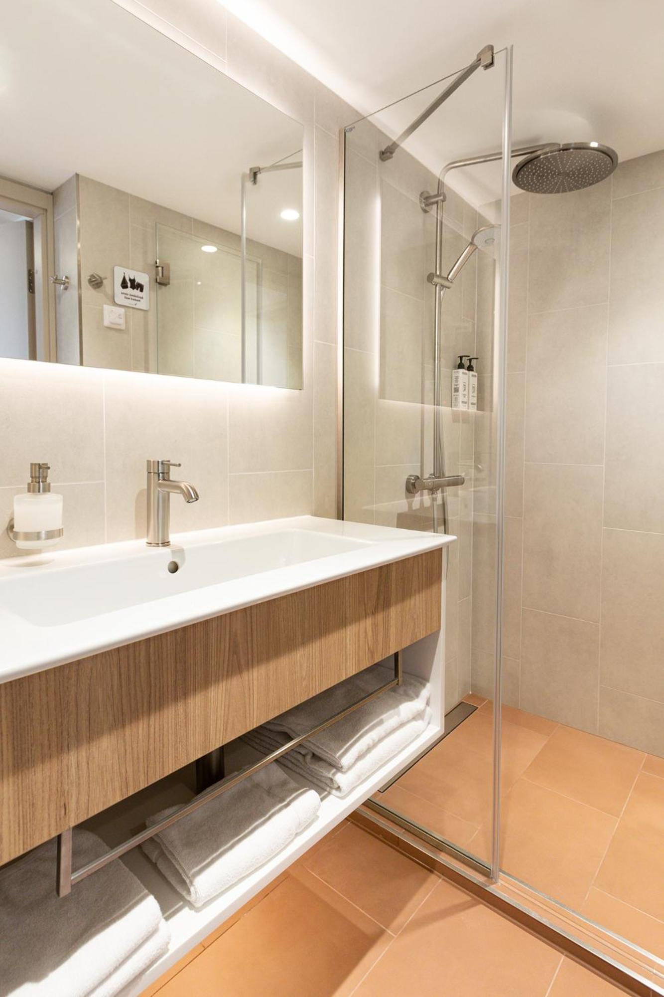 Comfort Twin Room Spa Access