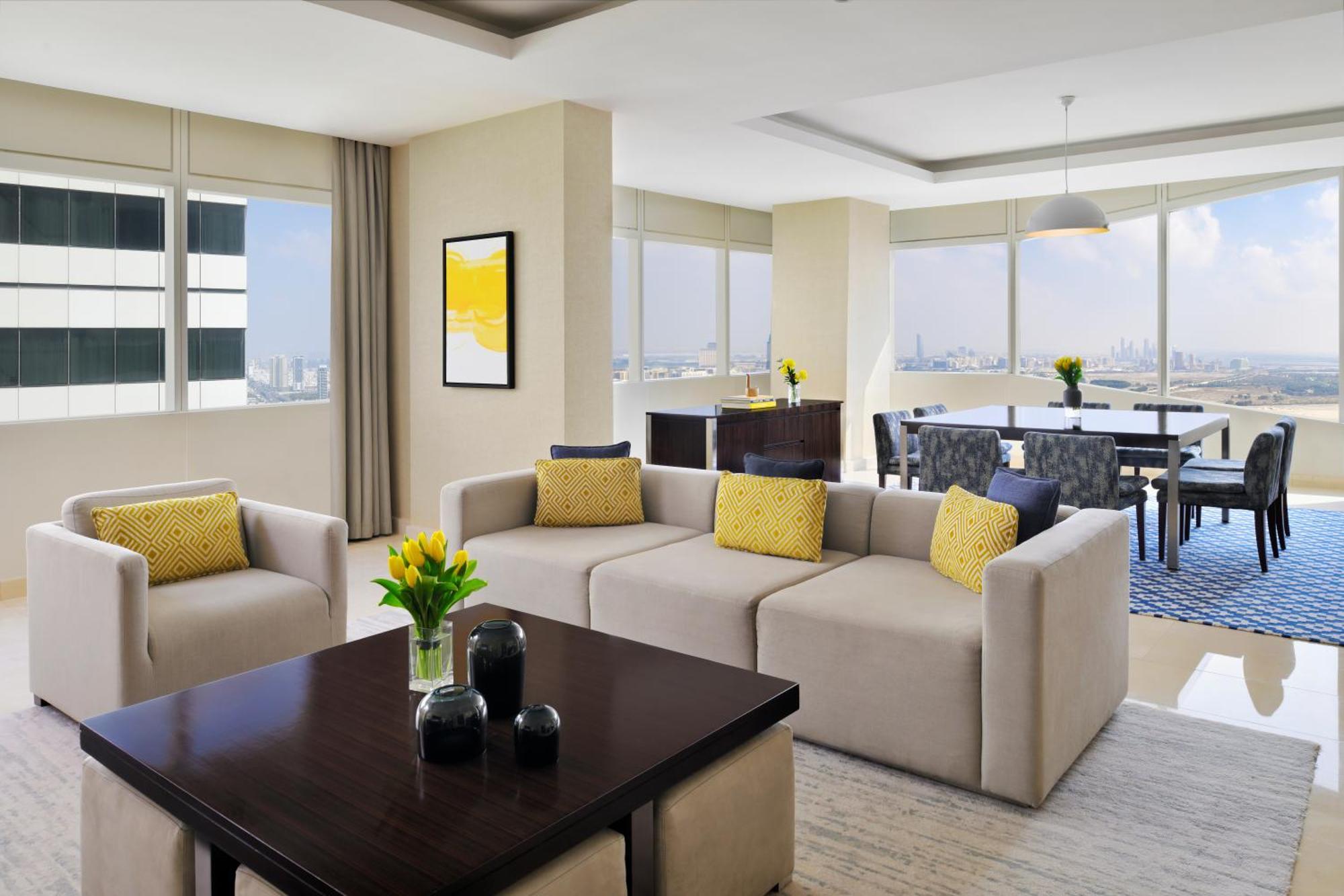 One-Bedroom Ambassador Suite Skyline View High Floor