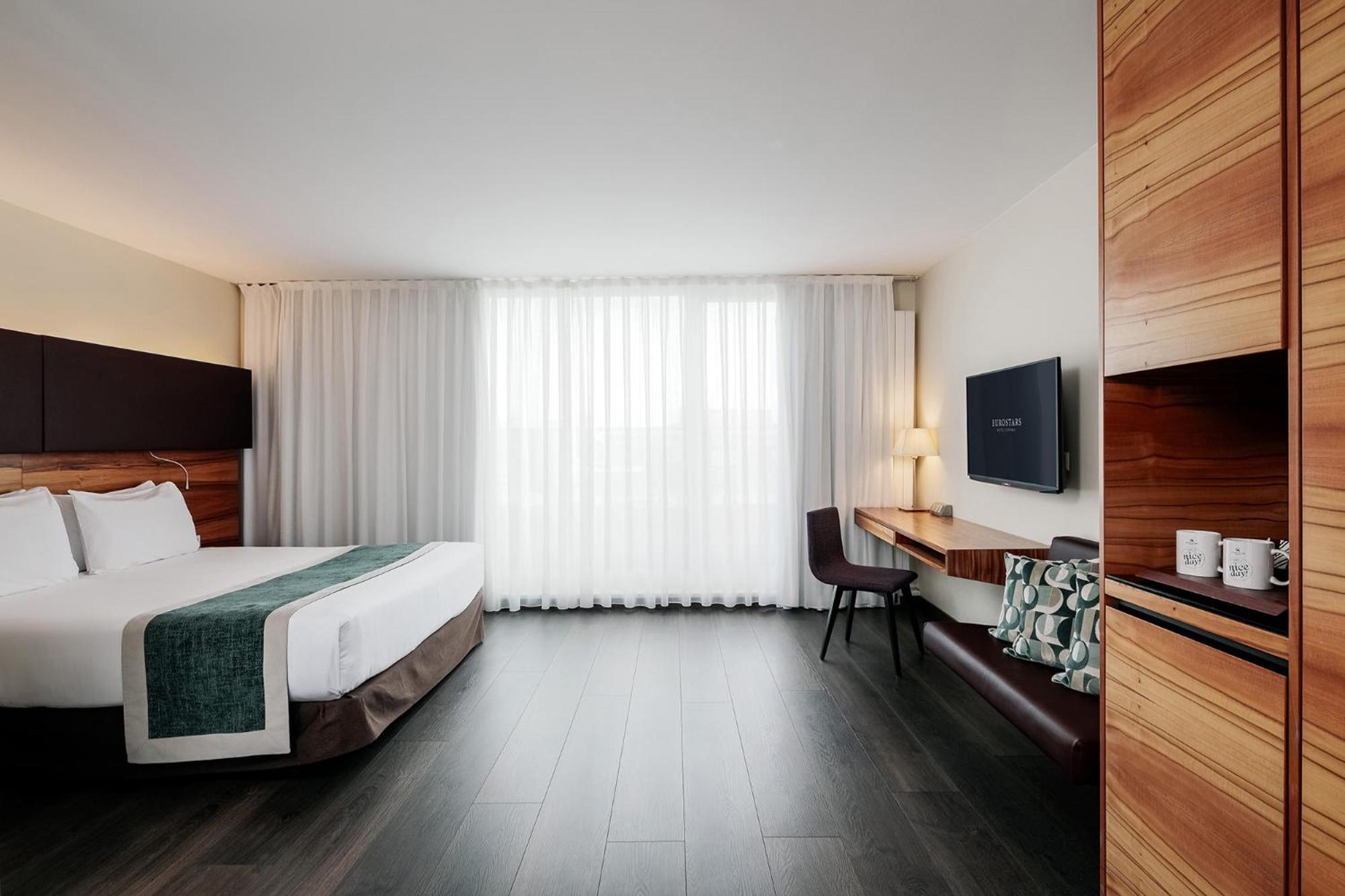 Deluxe Double Room Balcony
