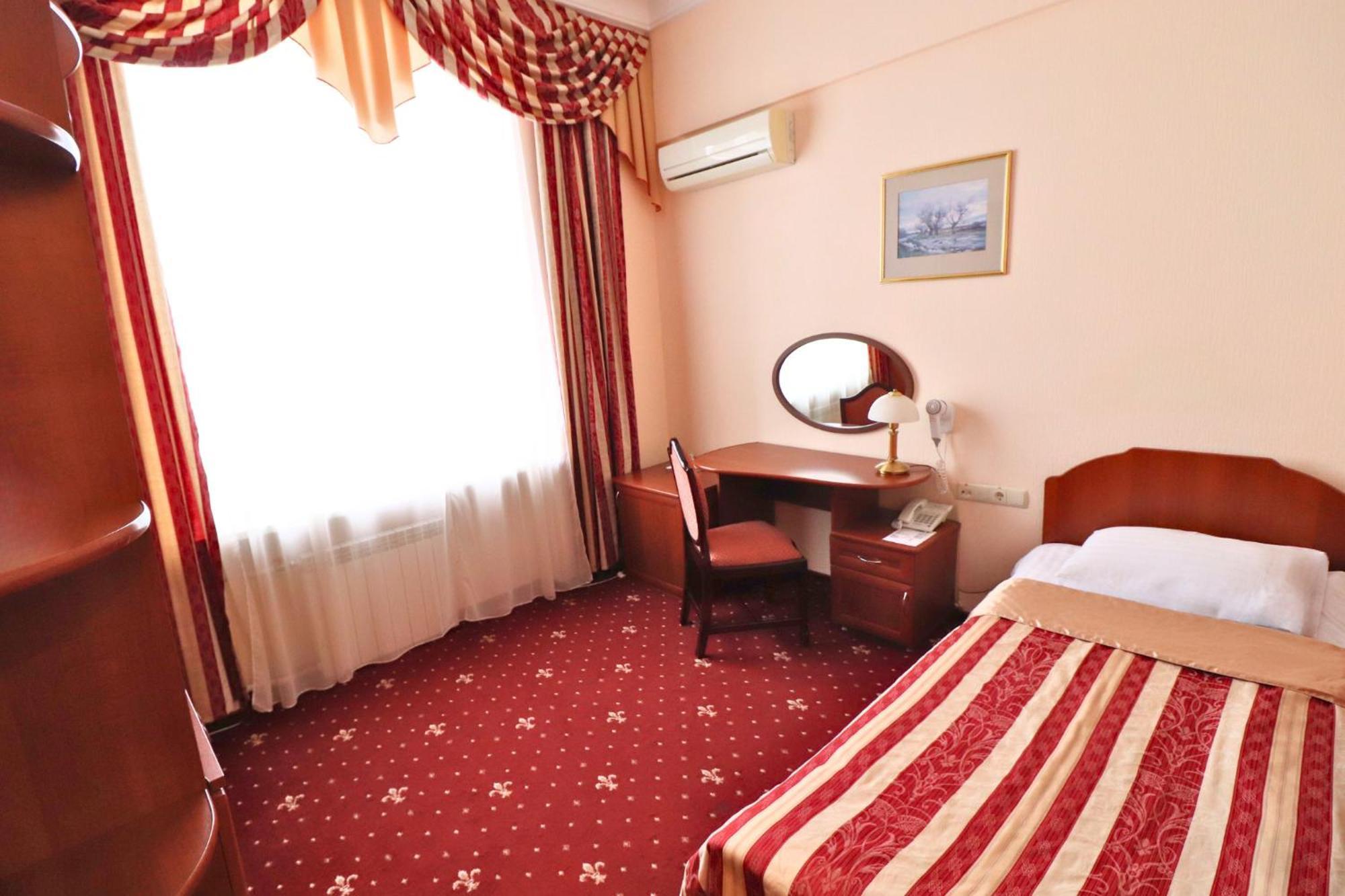 Economy Single Room