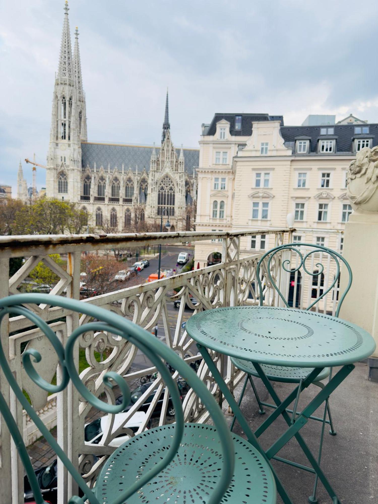 Superior Double Room Balcony