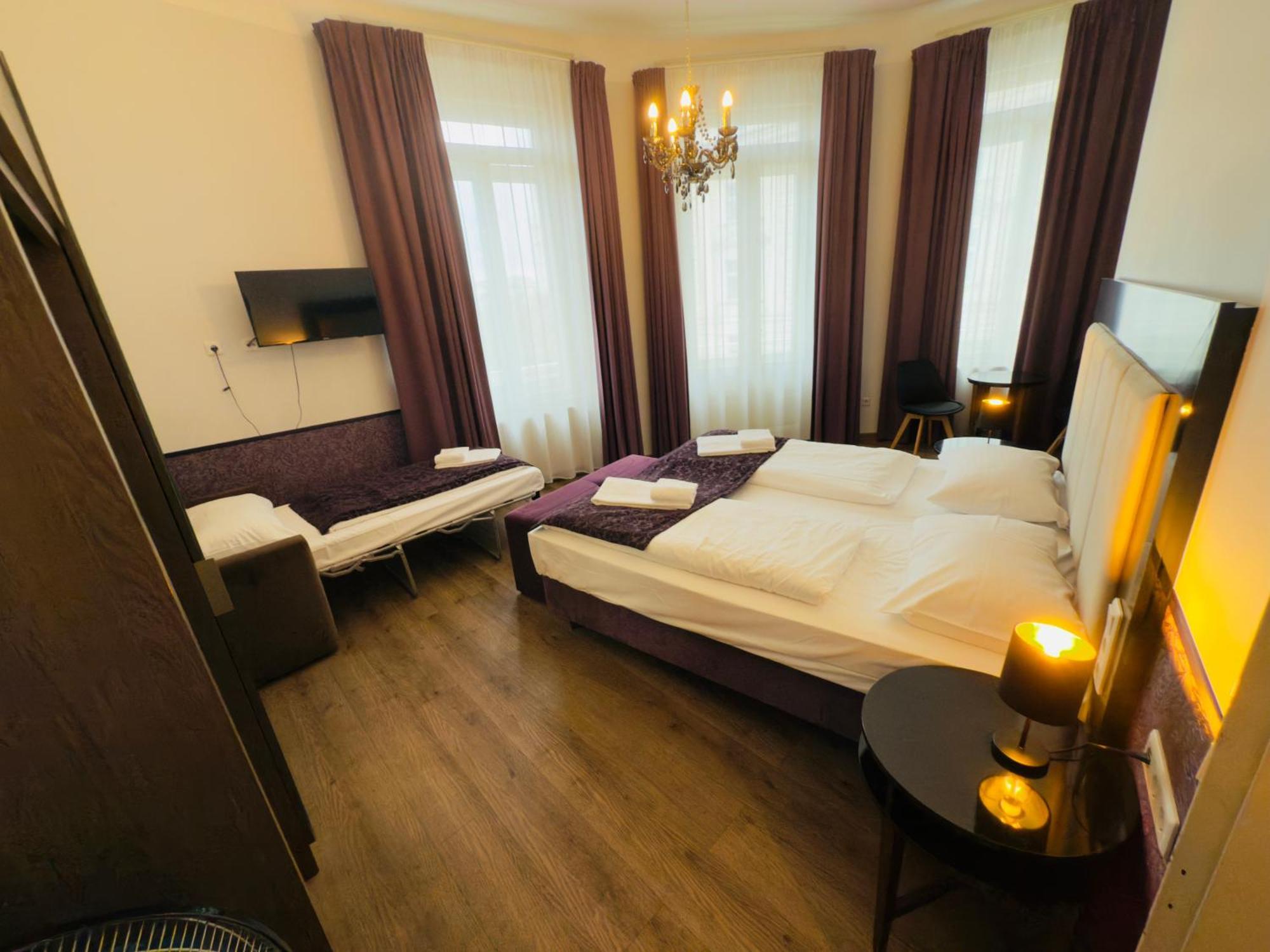 Superior Triple Room Balcony