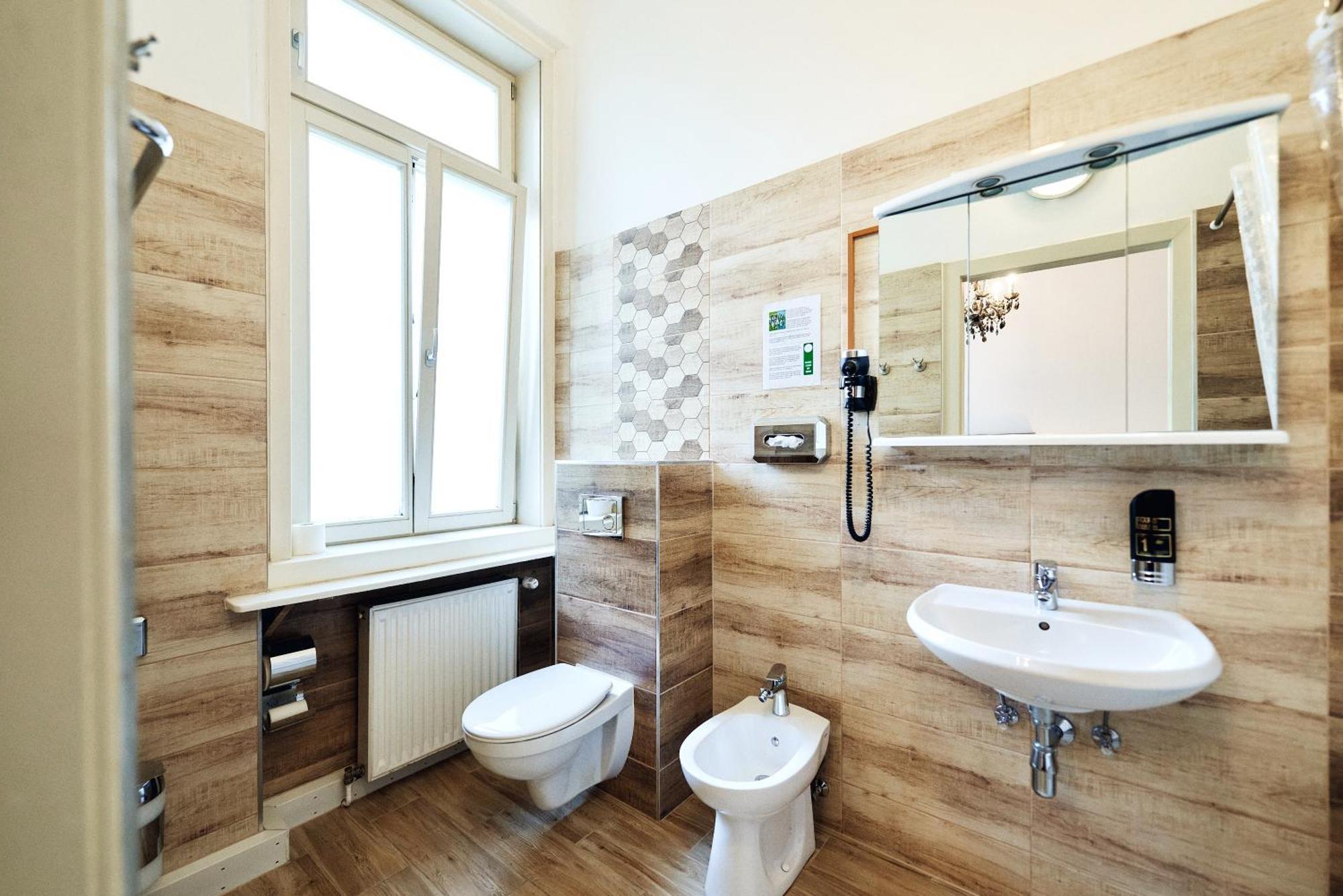 Comfort Triple Room