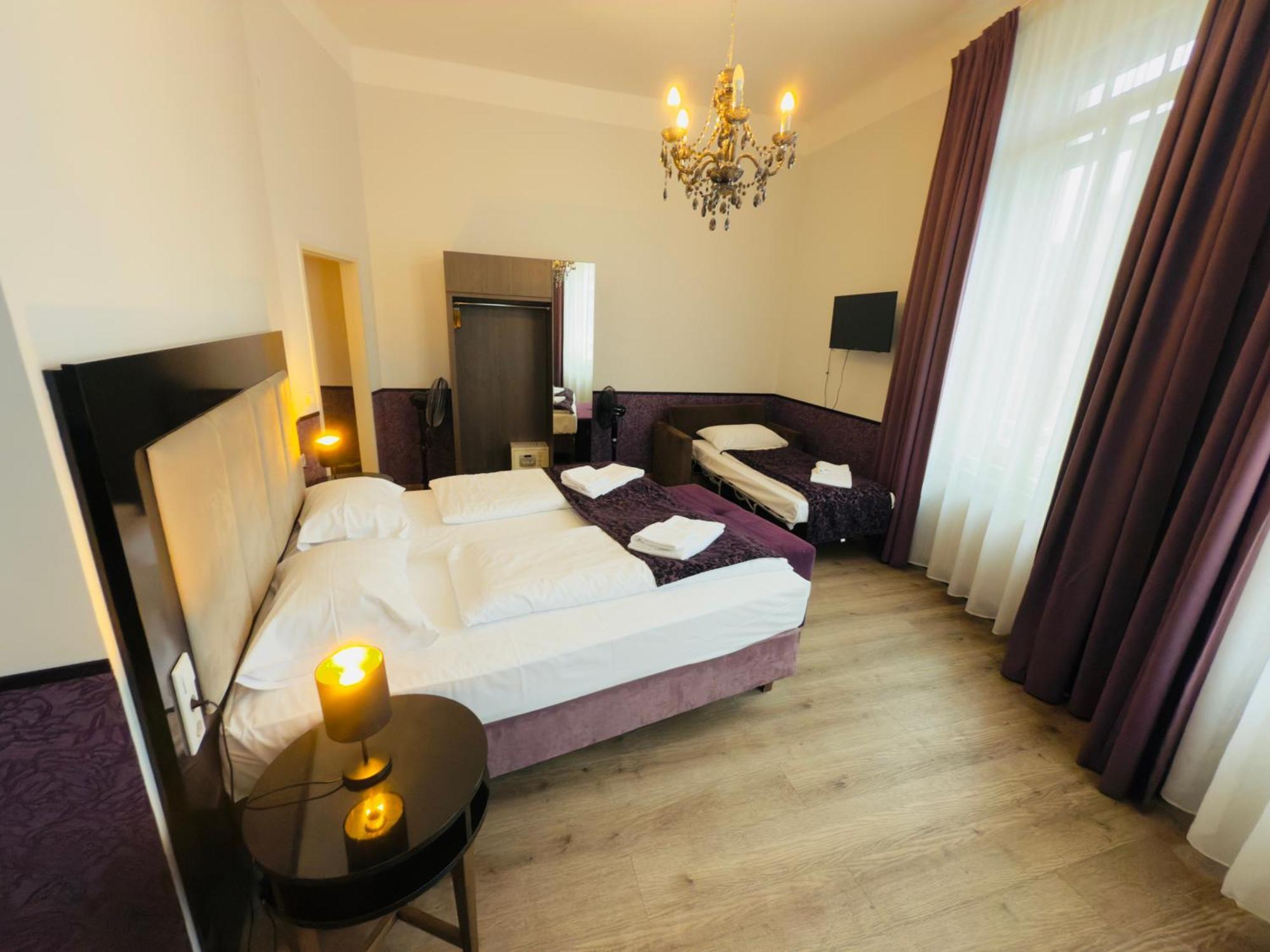 Superior Triple Room Balcony