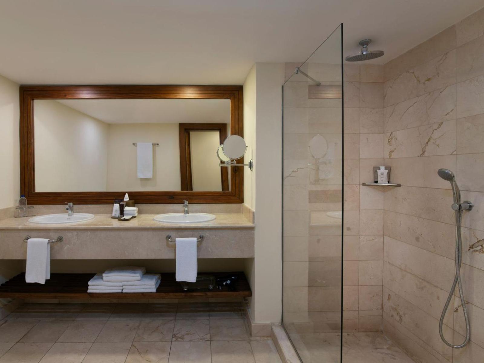 Jr Suite Premium Ocean Front View Jacuzzi