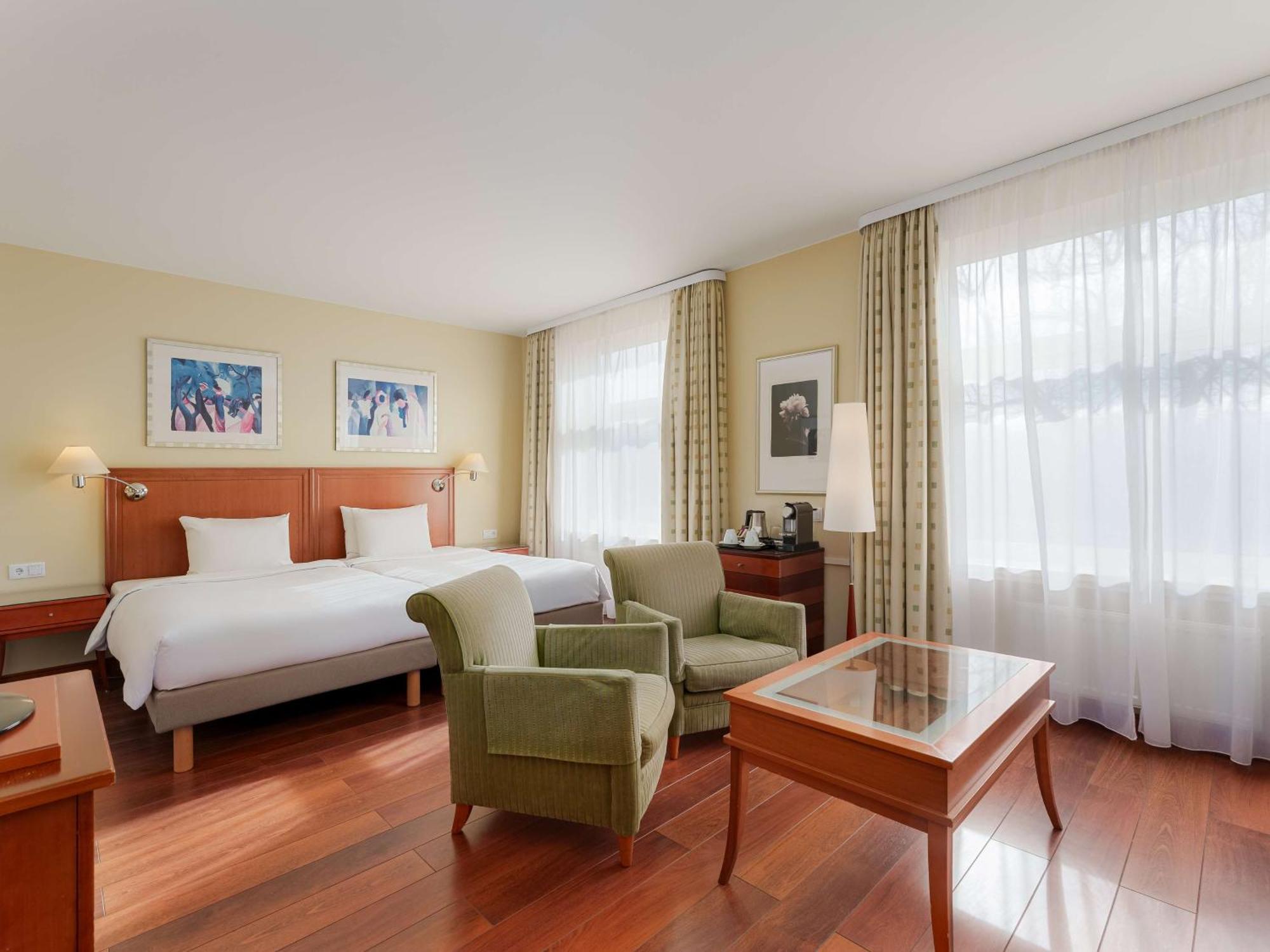 Premium Room Old Town View