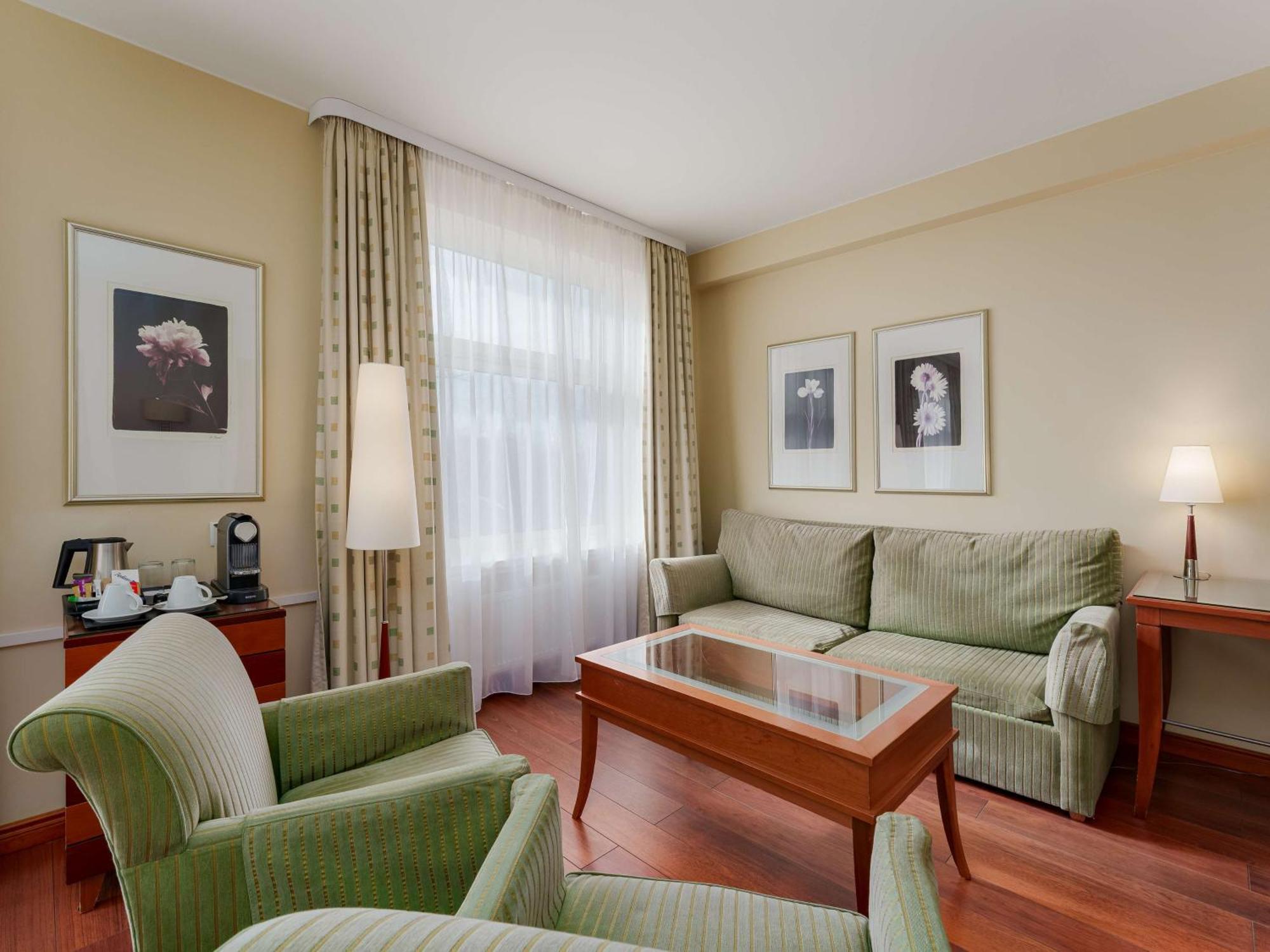 Premium Room Old Town View