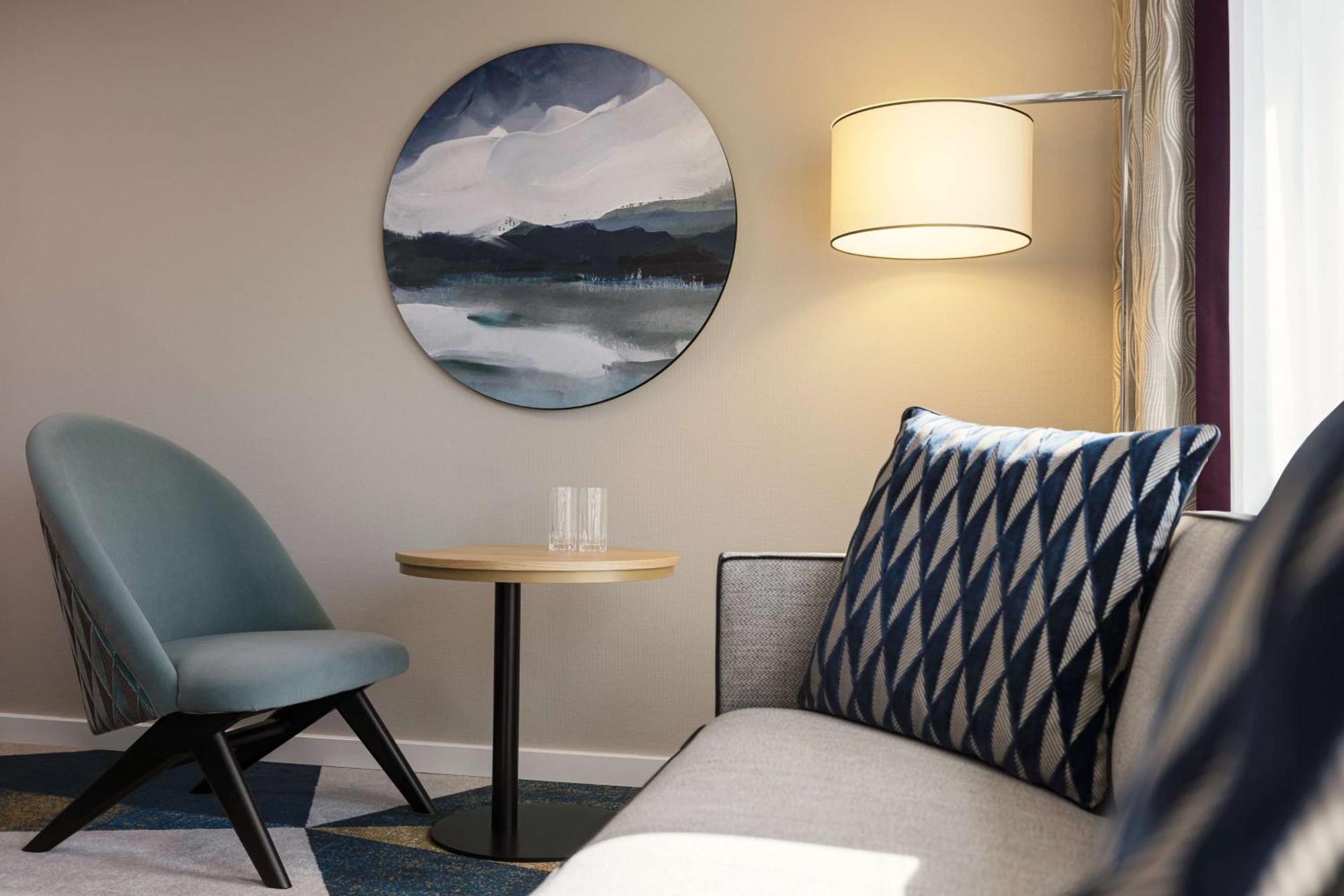 Family Queen Suite with Sofa Bed,1657140613:JPEG