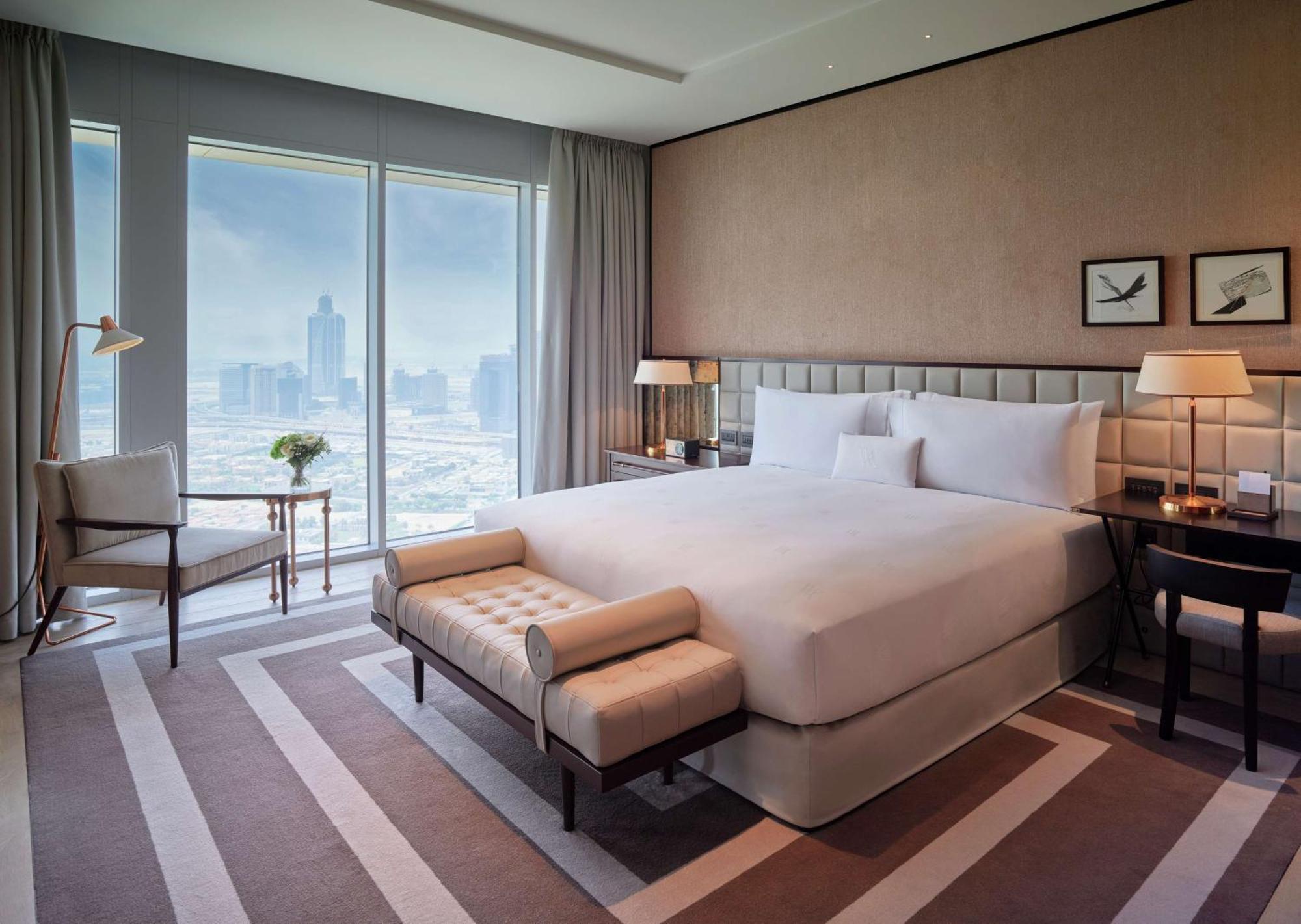 King Premier Suite Dubai Downtown View
