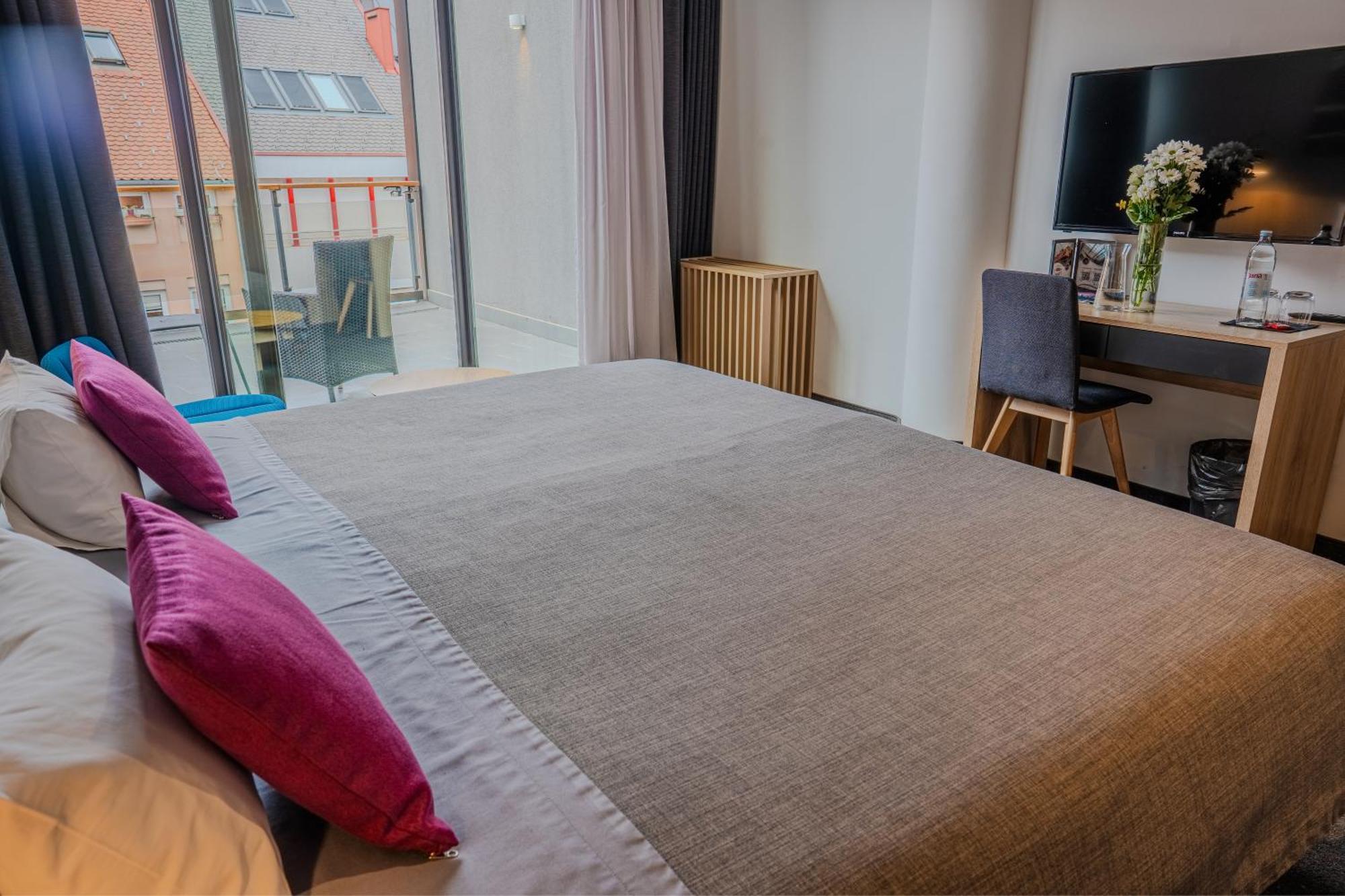 Superior Double Room Balcony