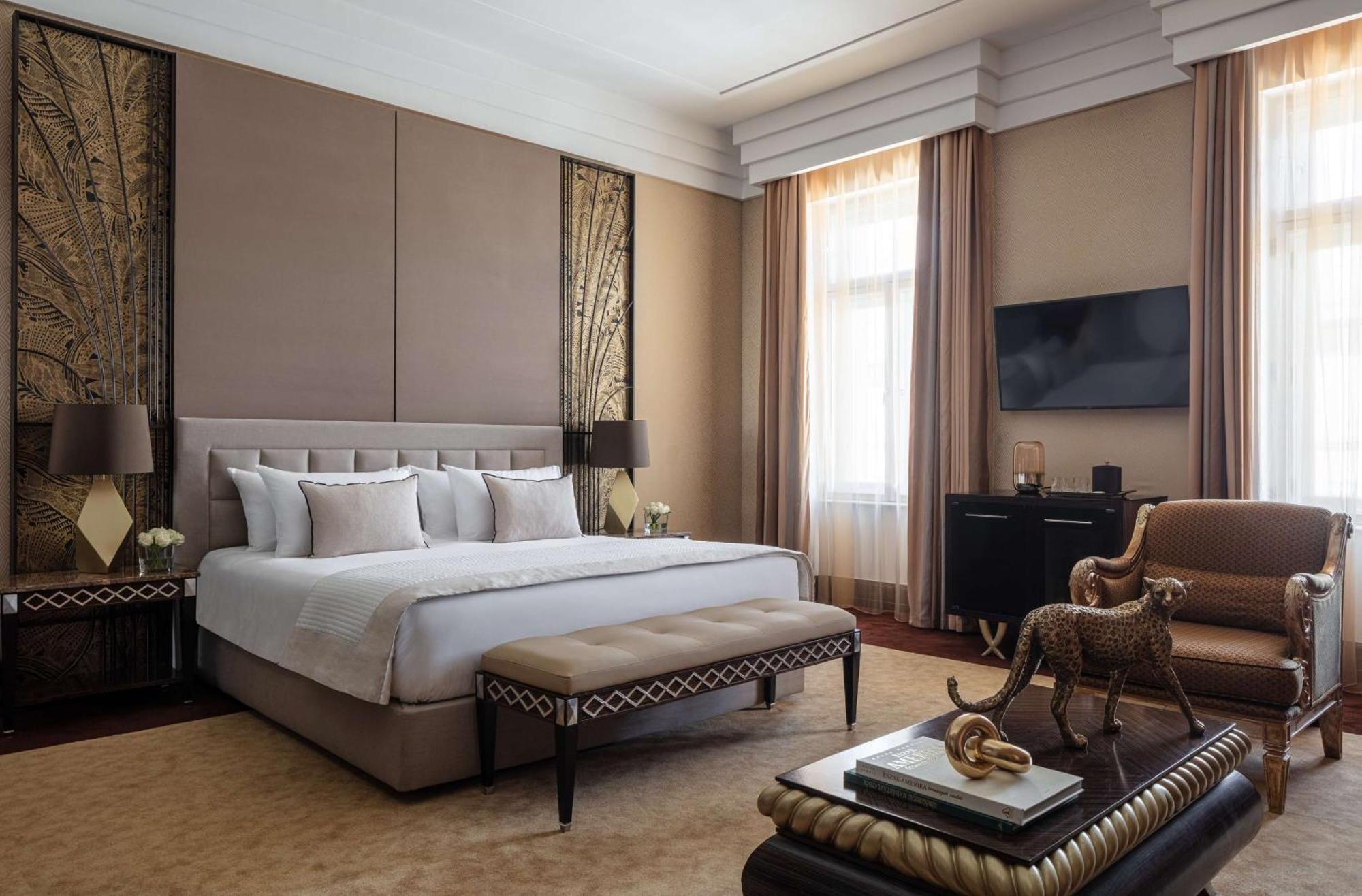 Junior Suite,1658748684:JPEG