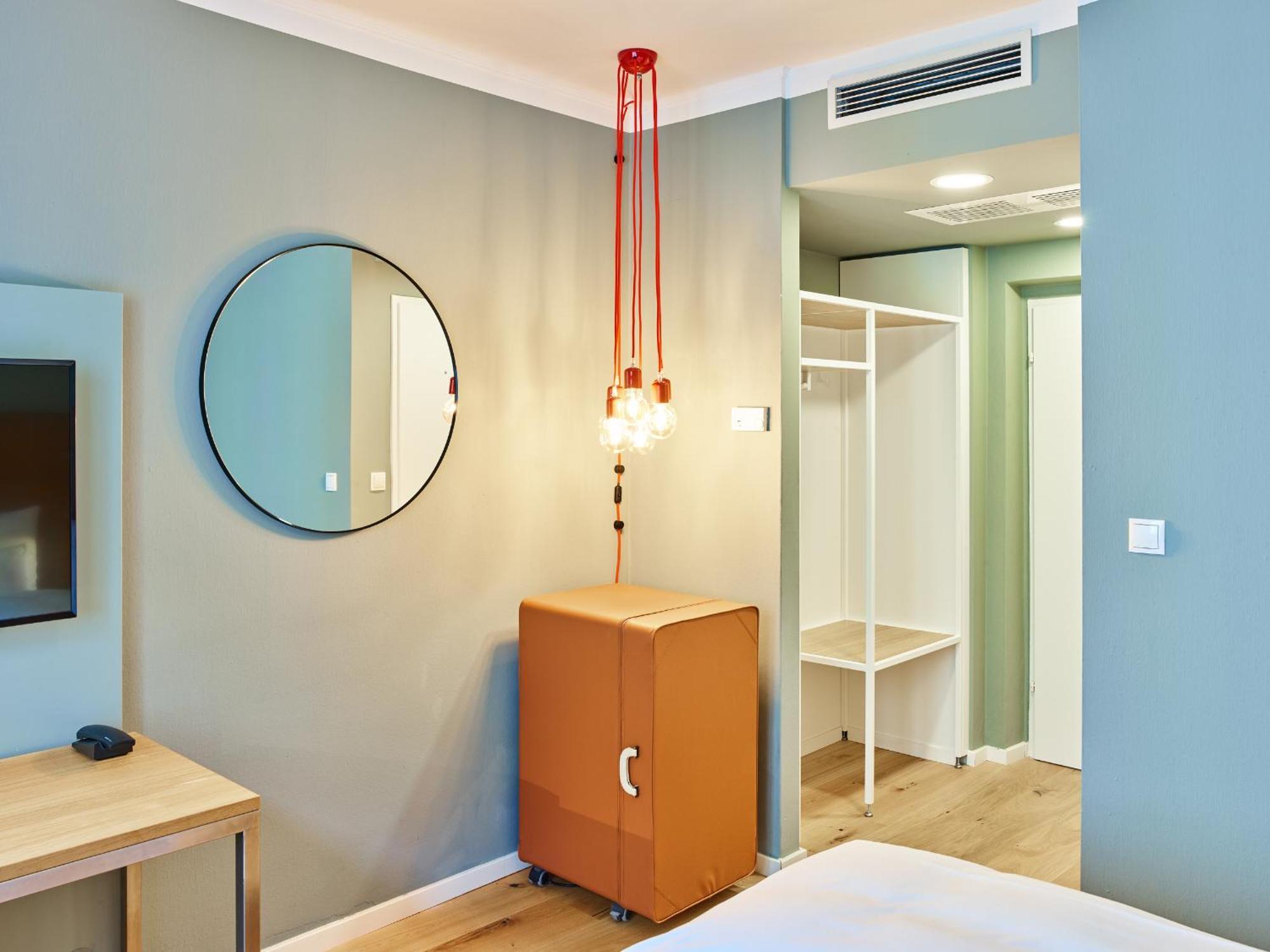 Single Room