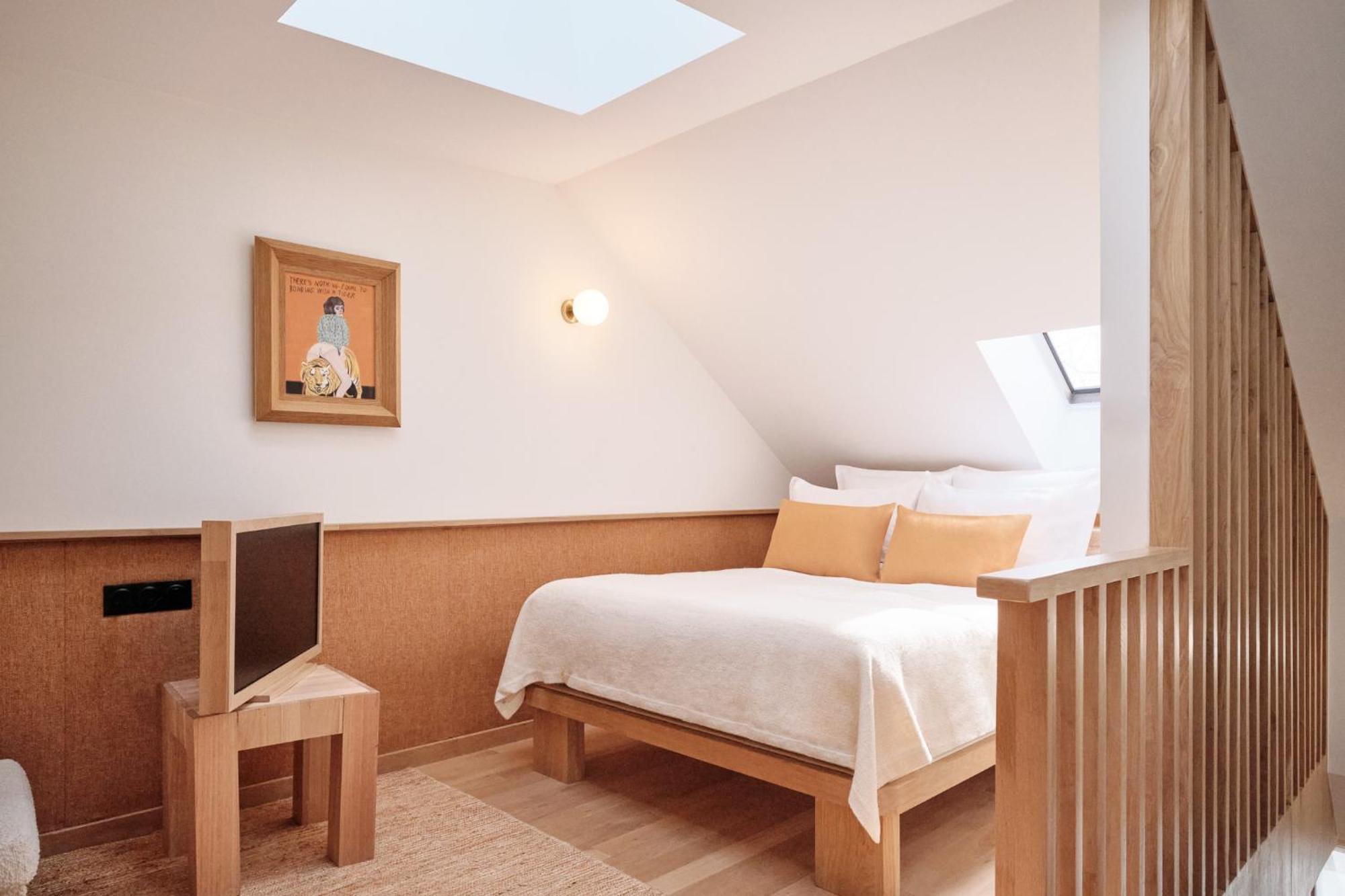 60m2 Duplex 2 separate bedrooms ideal families