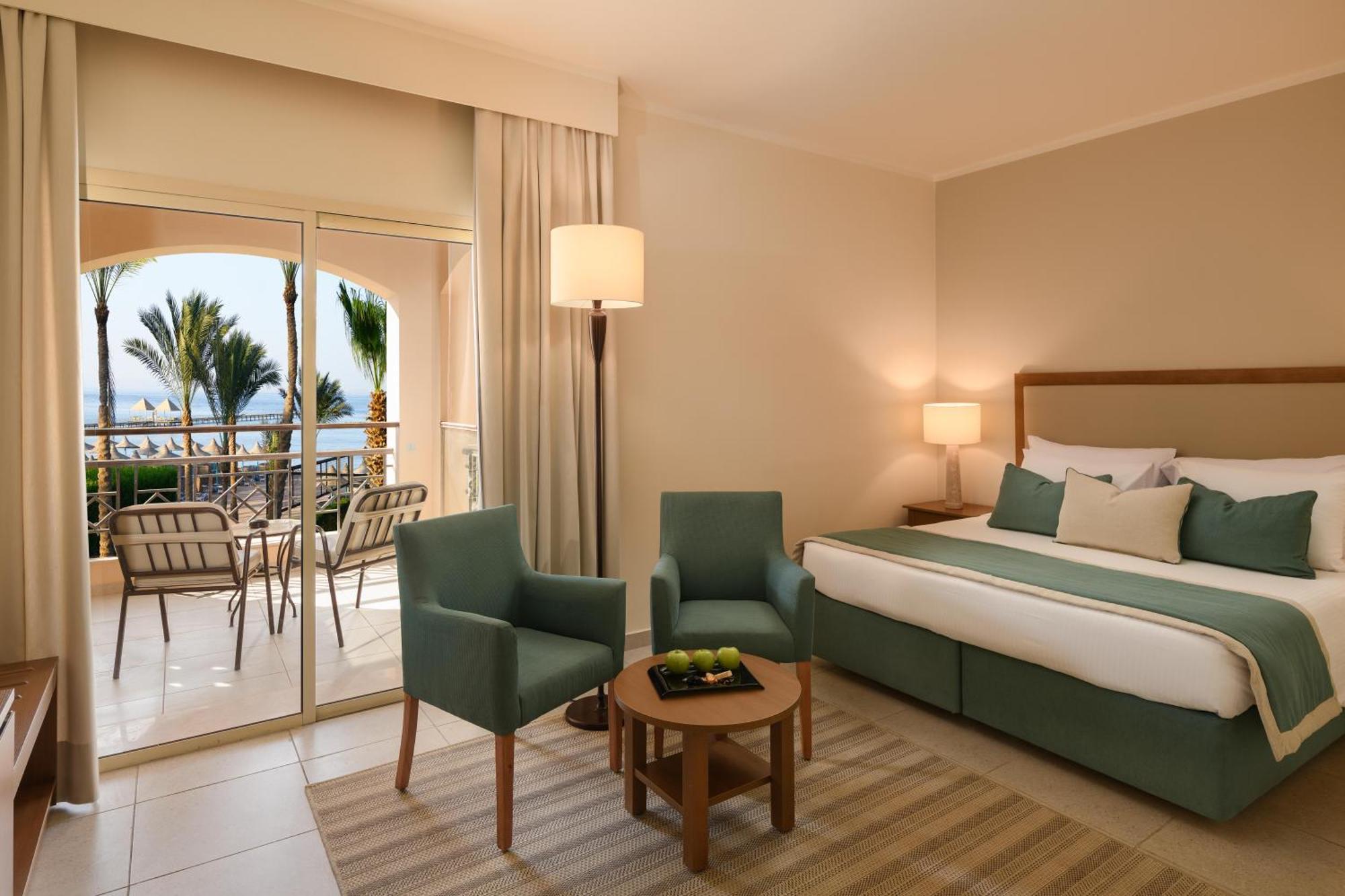 Superior Queen or Twin Room Sea View