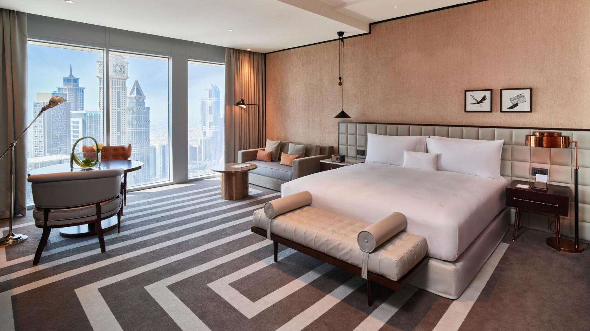 Premier King Room City View