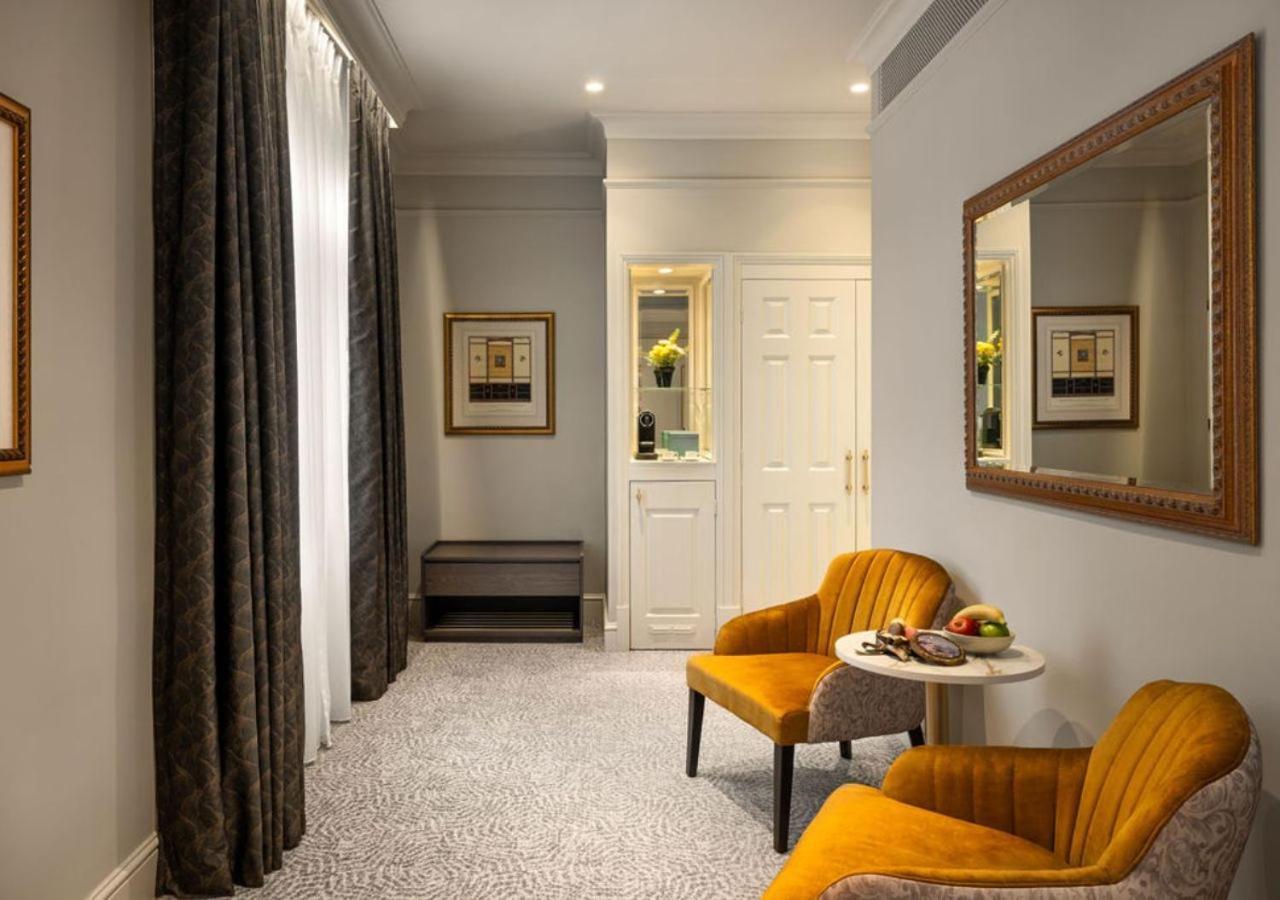 Superior Junior Suite