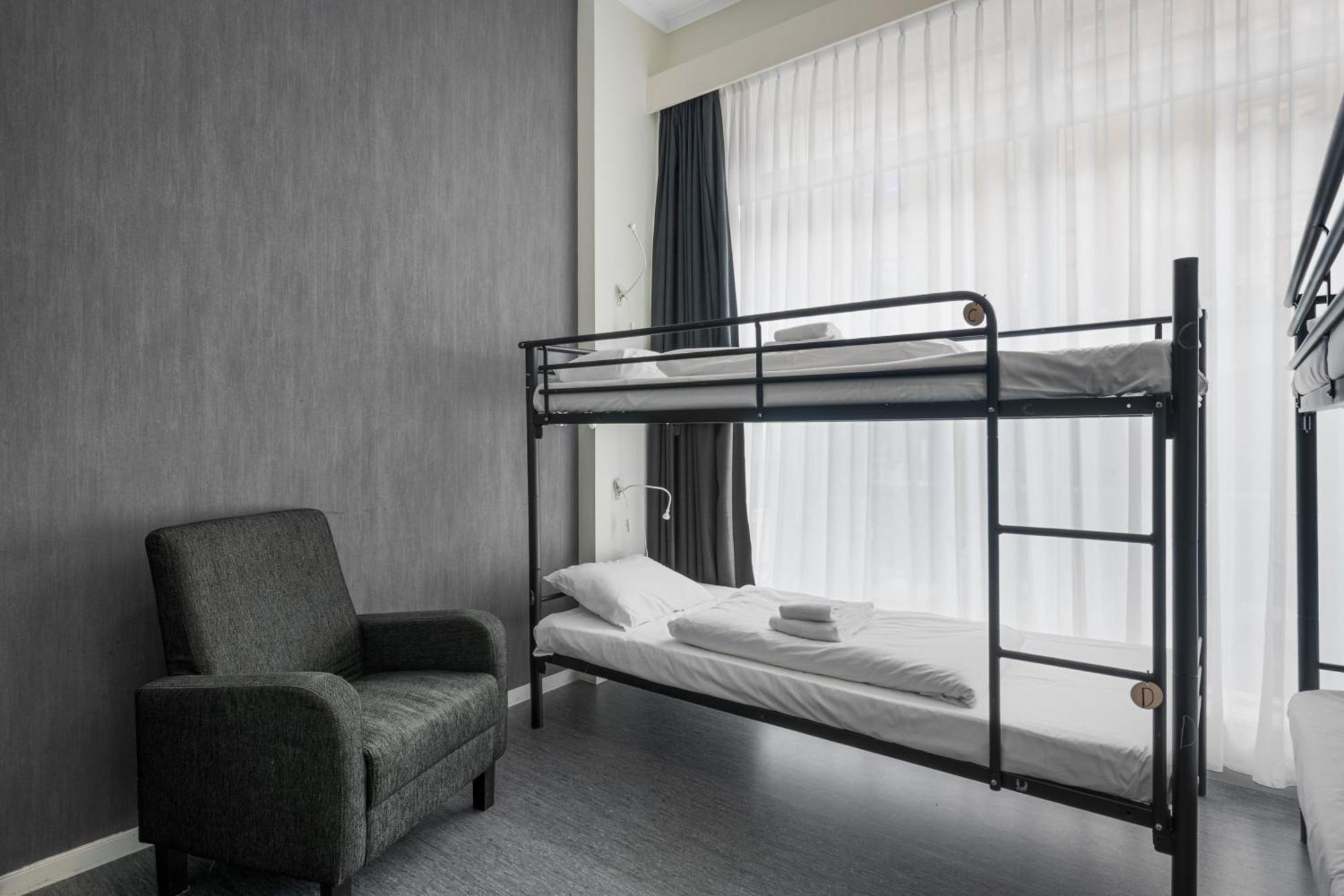 Bed 6-Bed Mixed Dormitory Room