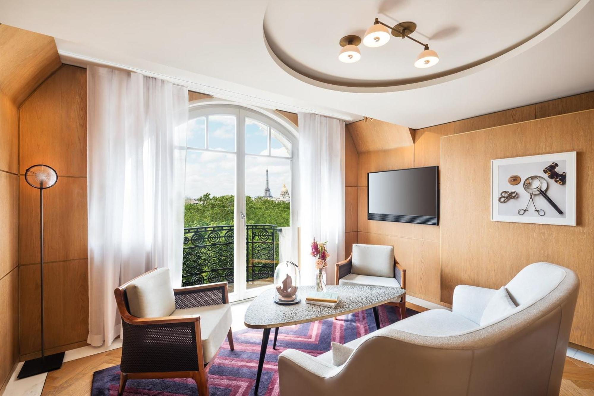 Saint-Germain-des-Pres Suite
