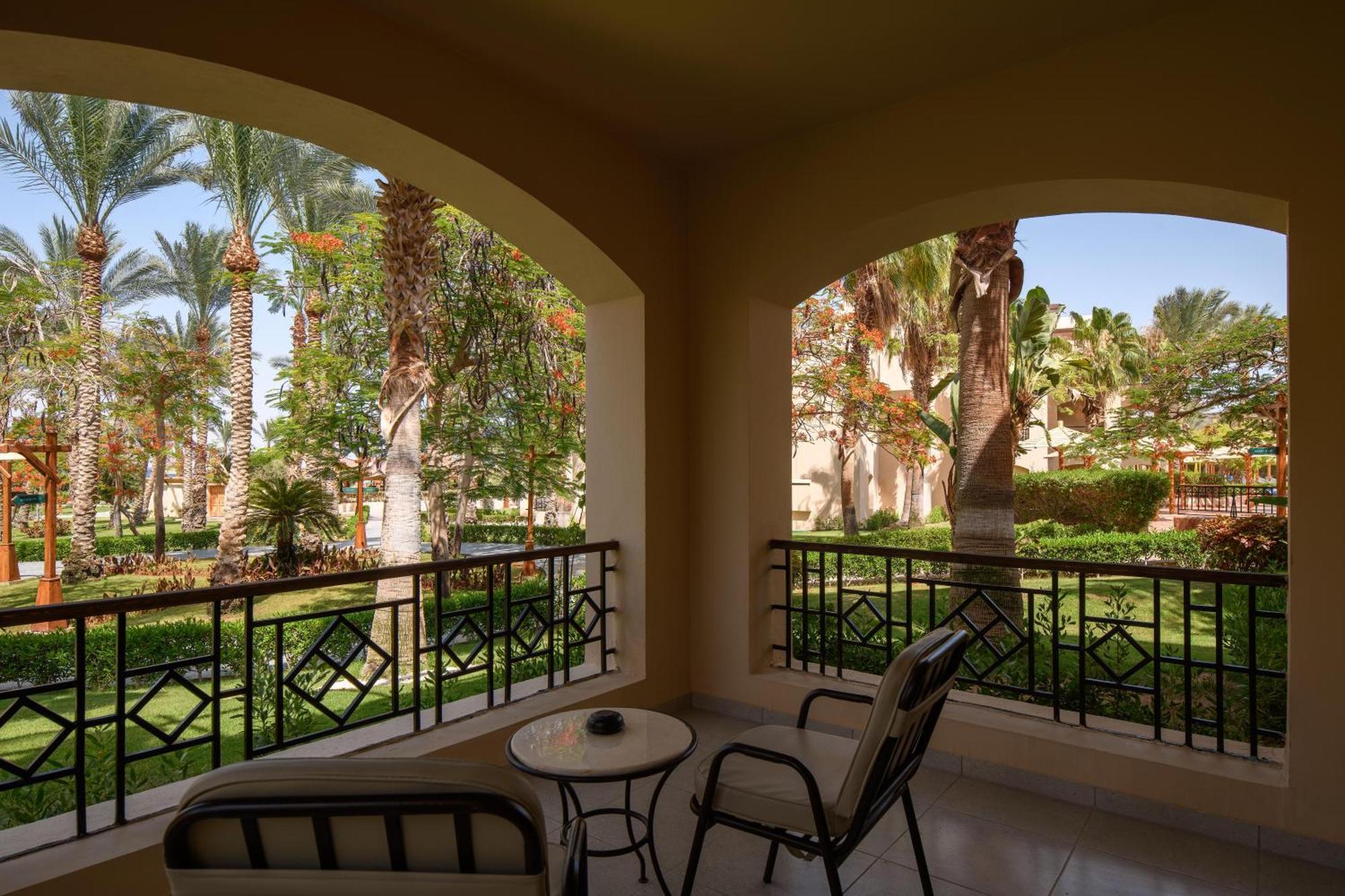 Family Deluxe Room Garden View