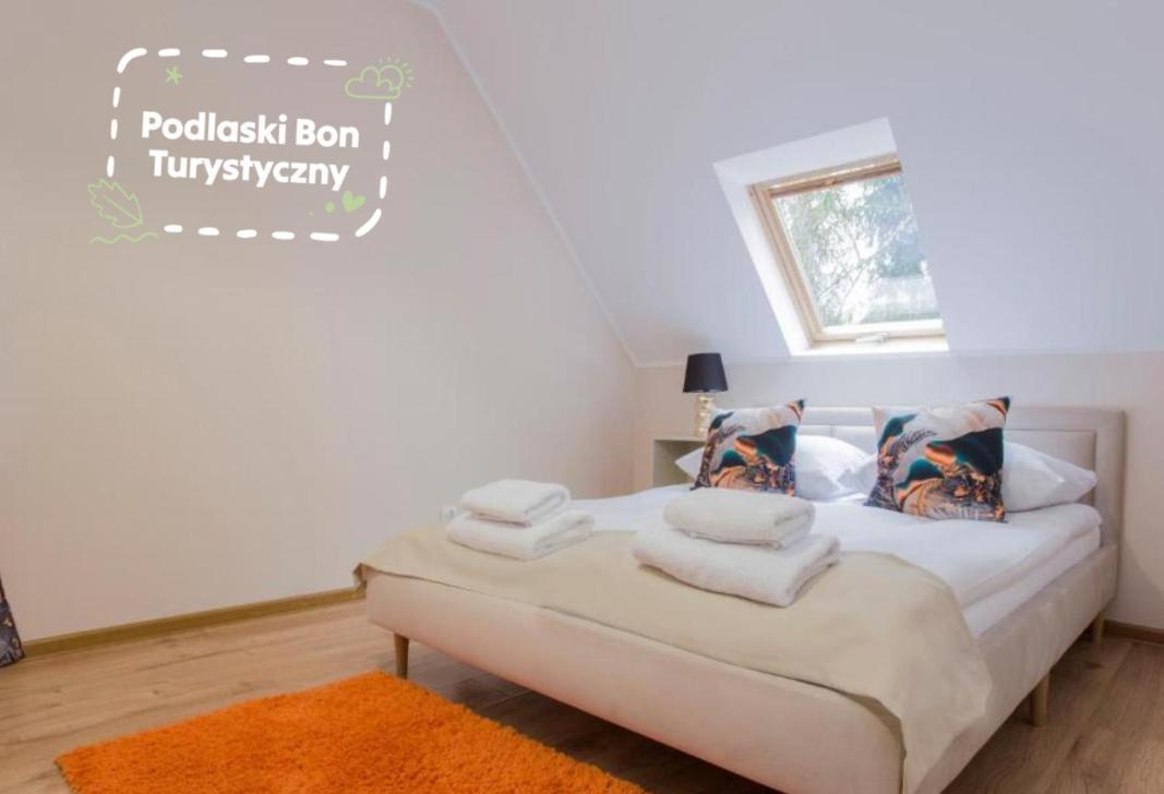 Pokój Dwuosobowy ze wspólną łazienką