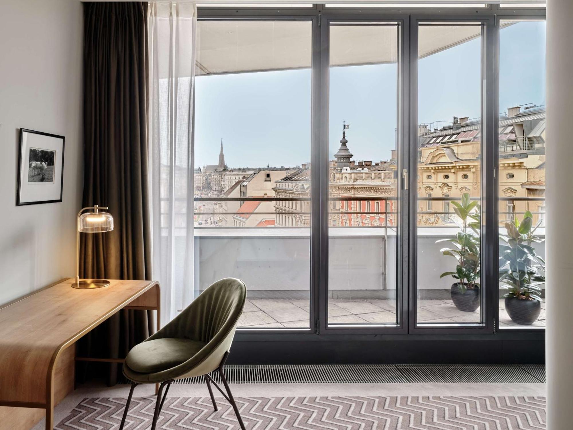 Premium Room