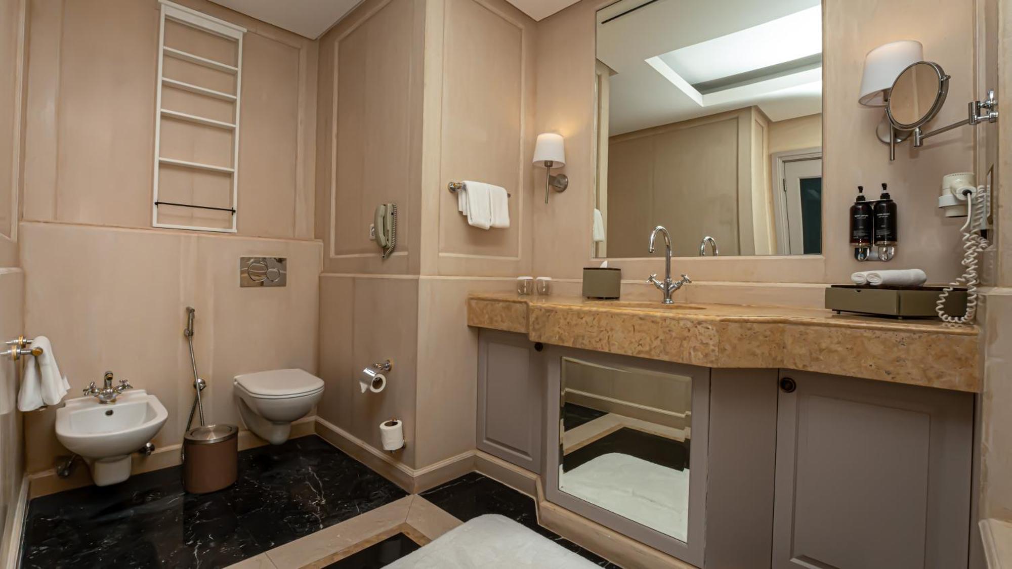 Presidential Suite