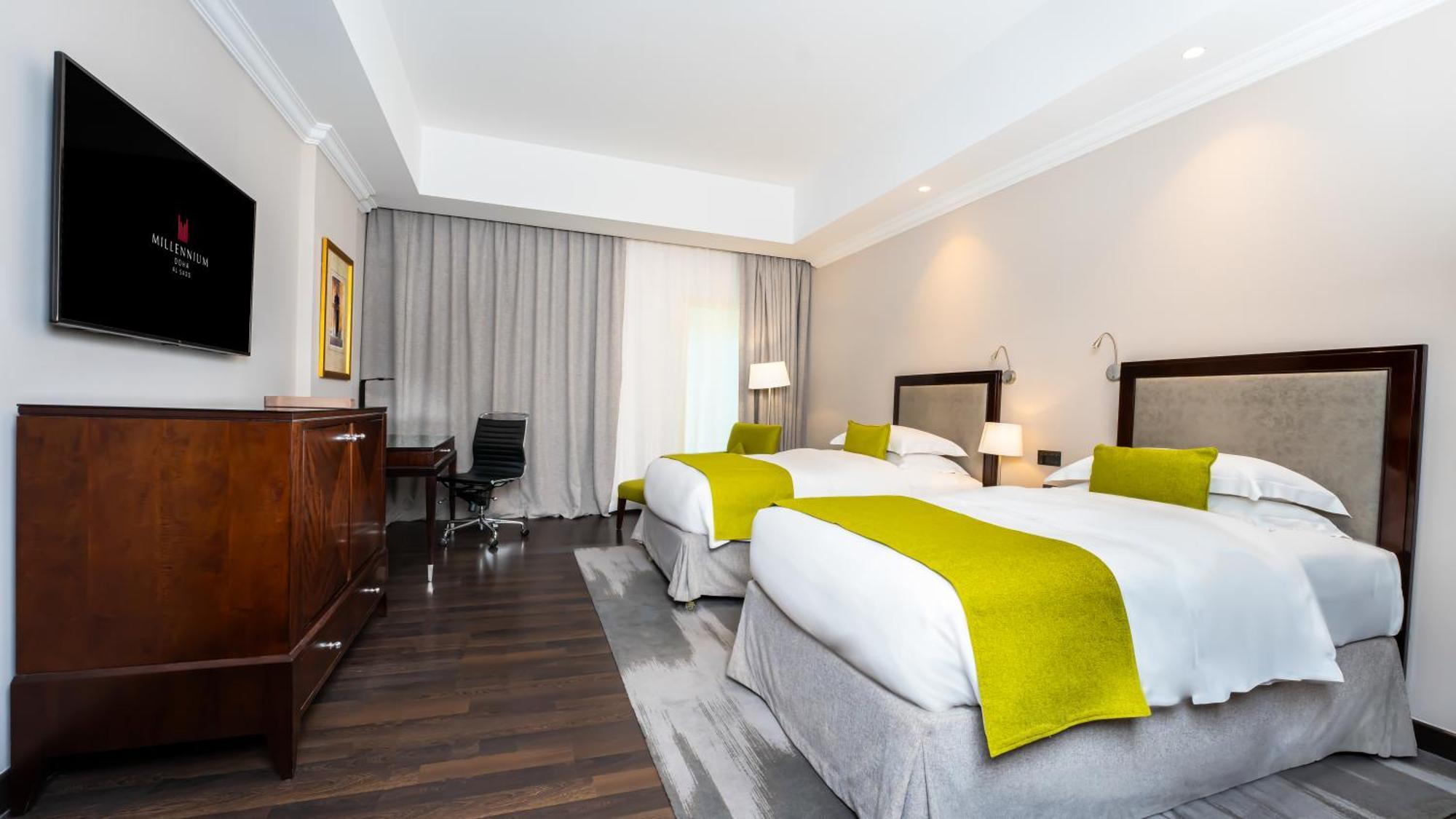 Executive Grand Deluxe King Room
