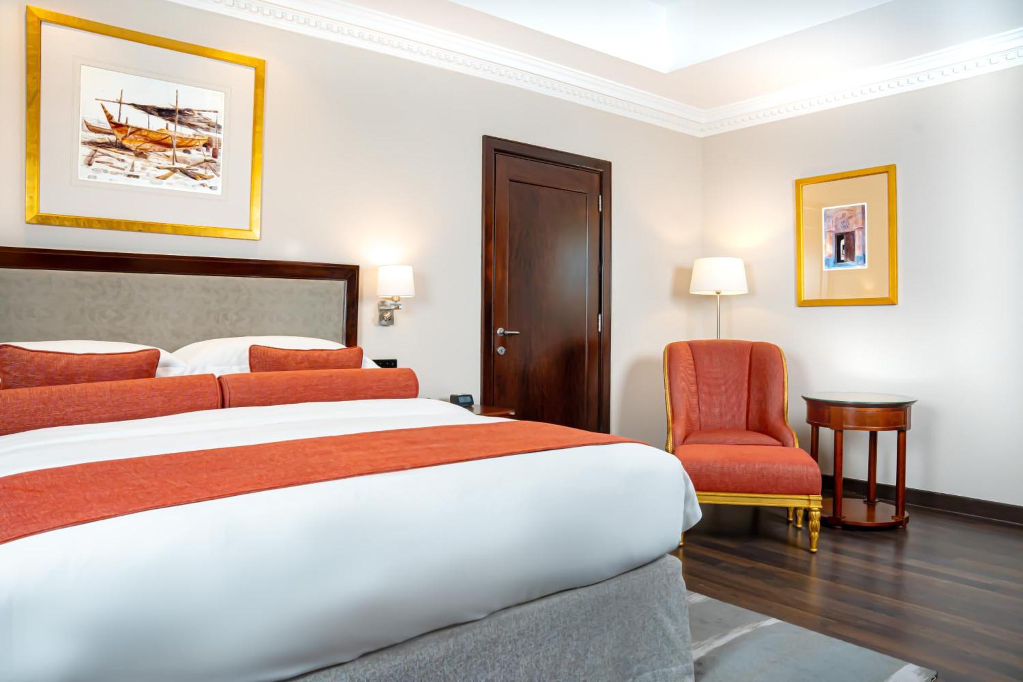 Diplomatic Suite