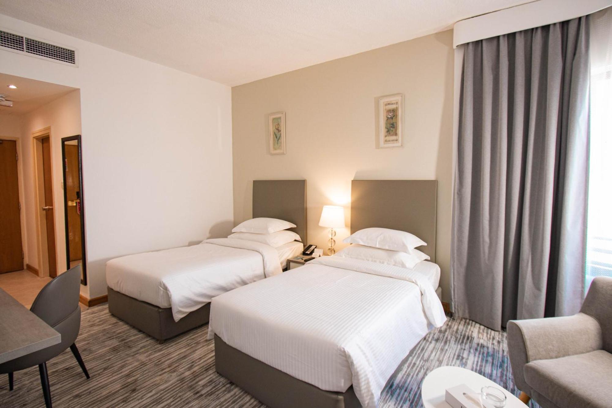 Premium Twin Room