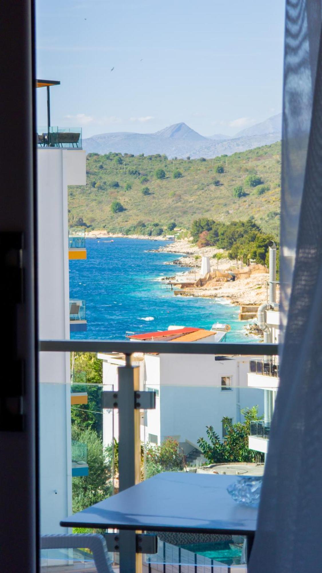 Deluxe Quadruple Room Sea View
