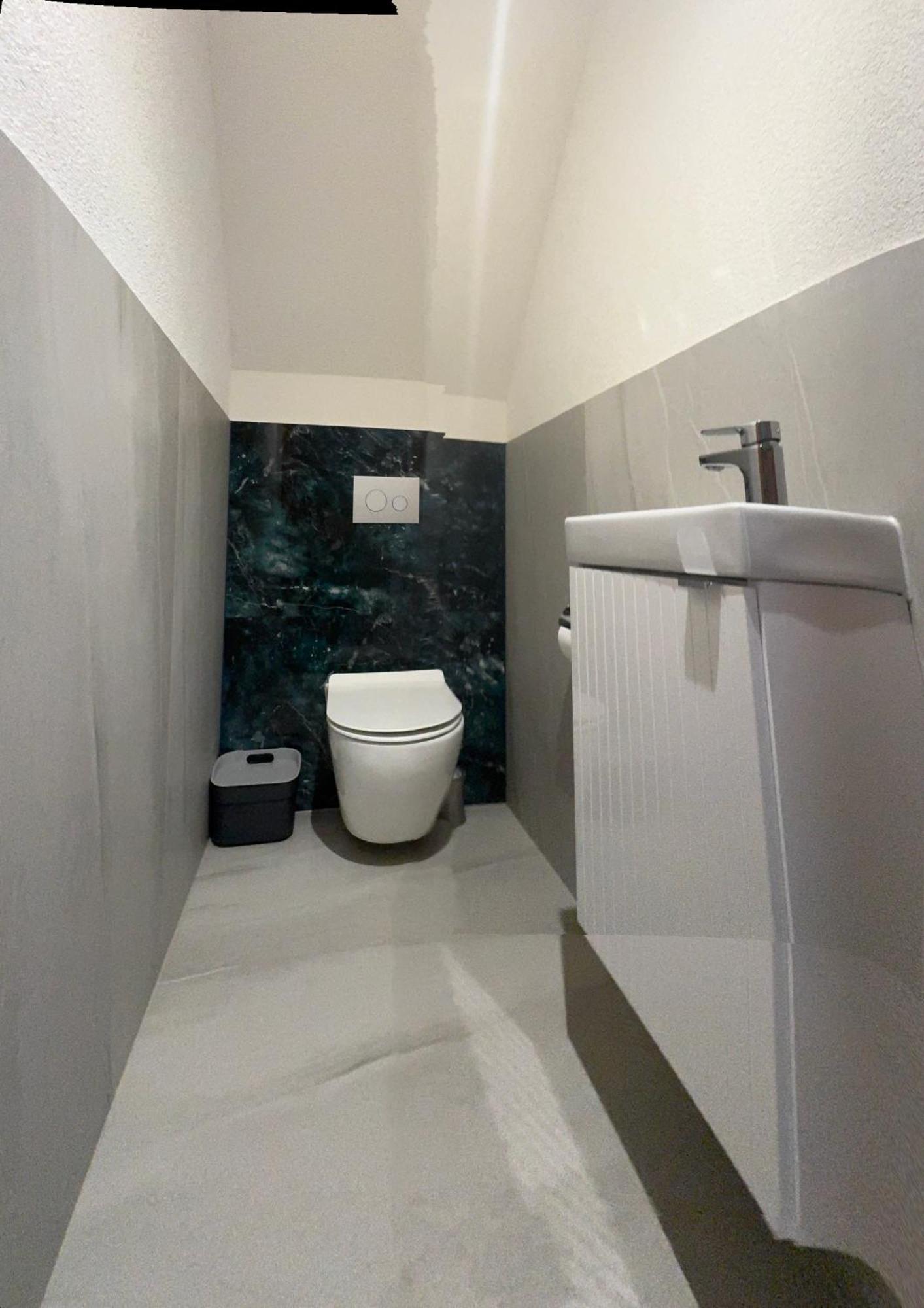 Apartament typu Deluxe Suite z 2 sypialniami, 2 łazienkami i salonem