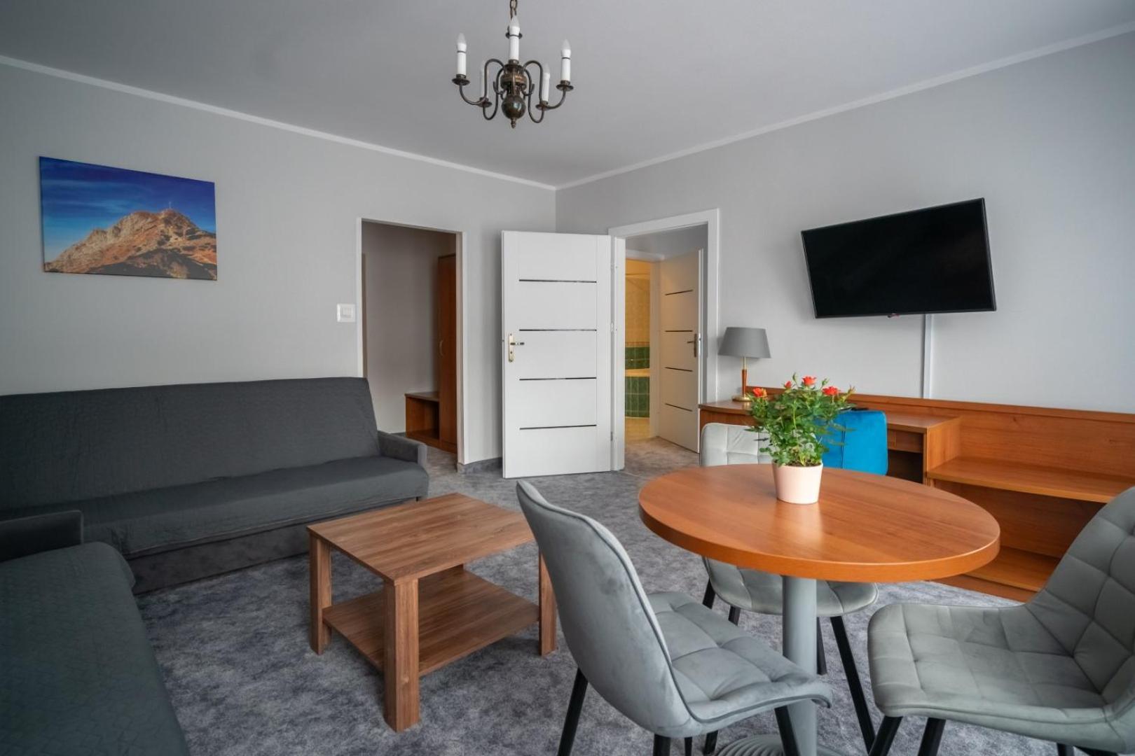 Apartment,1663744431:JPEG