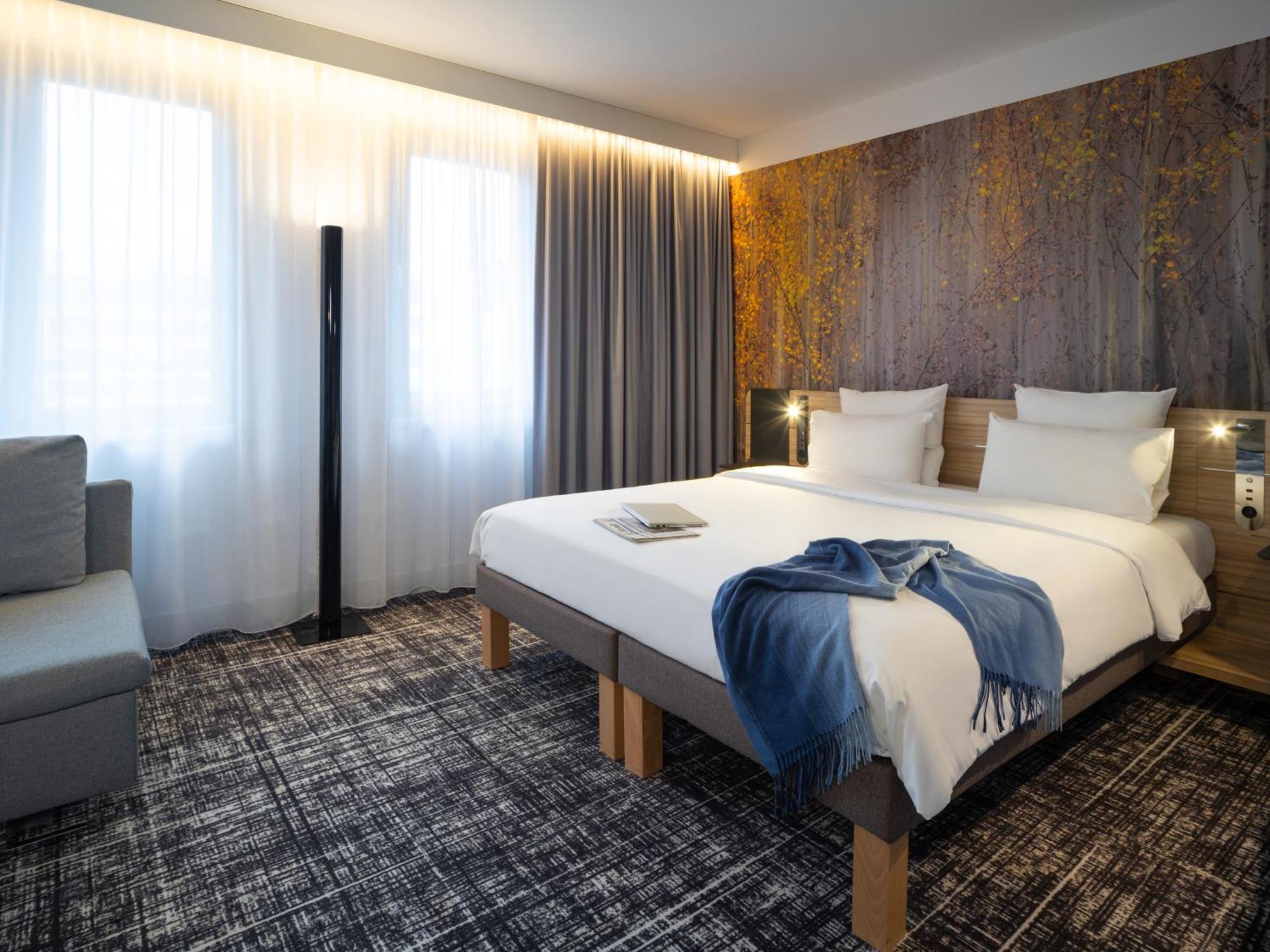 Junior King Suite