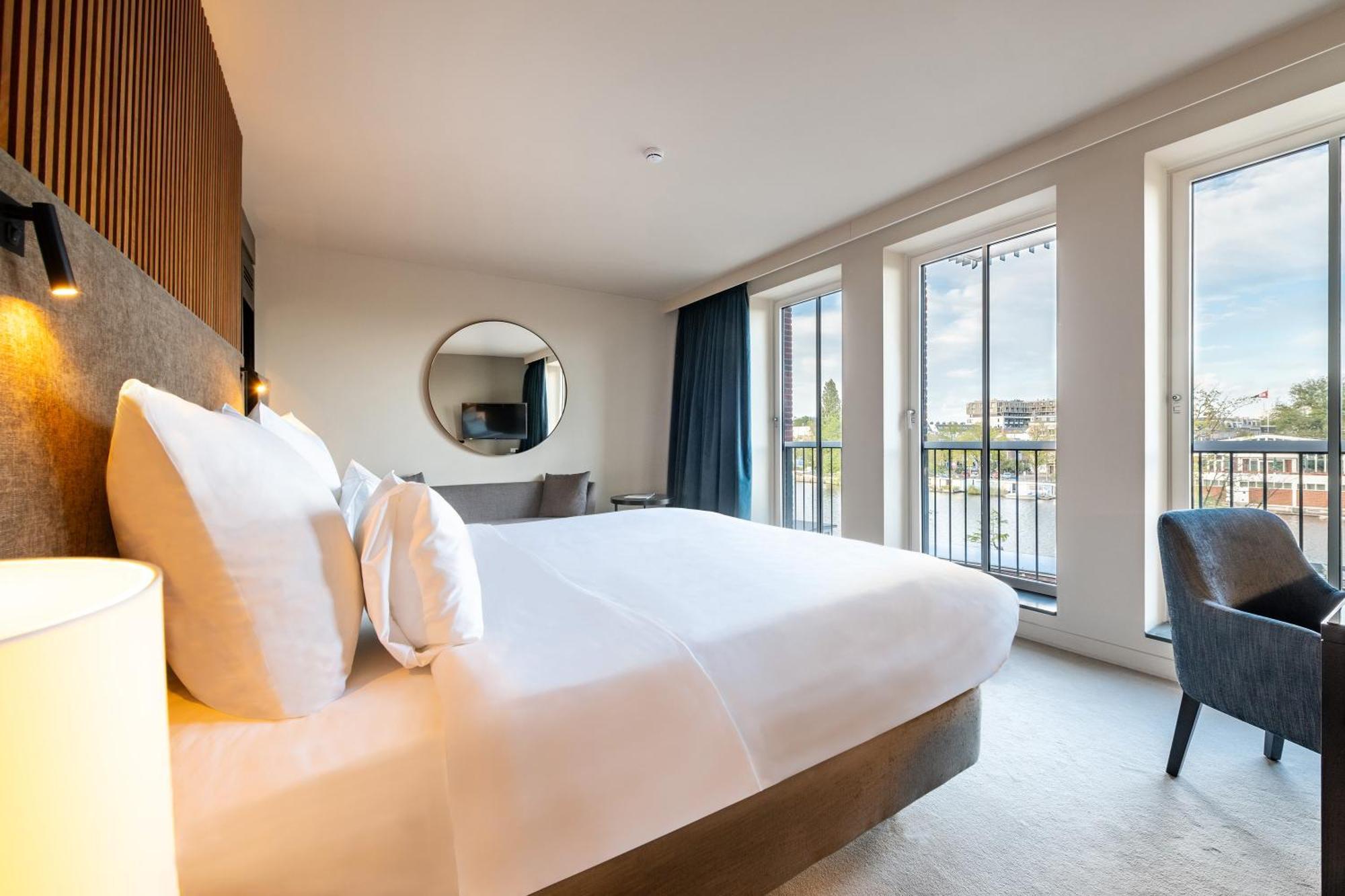 Premium Room River View