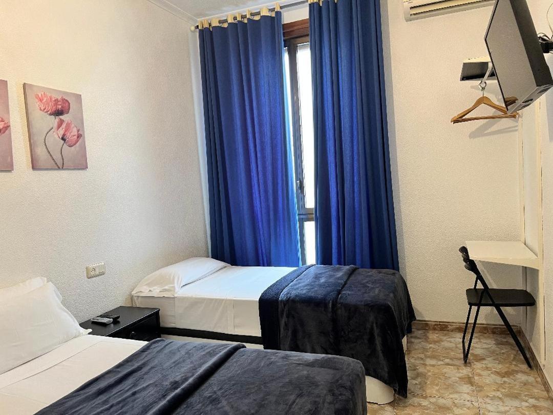 Twin Room,1668066557:JPEG