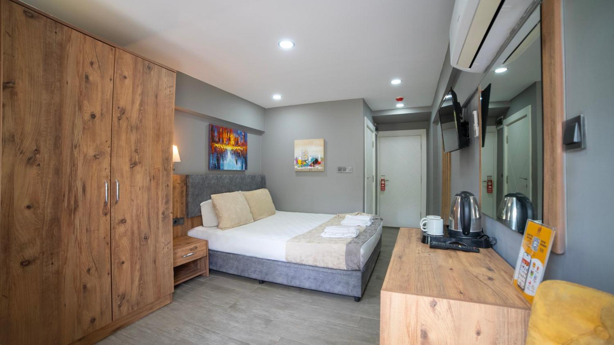 Standard Double Room,1668152884:JPEG