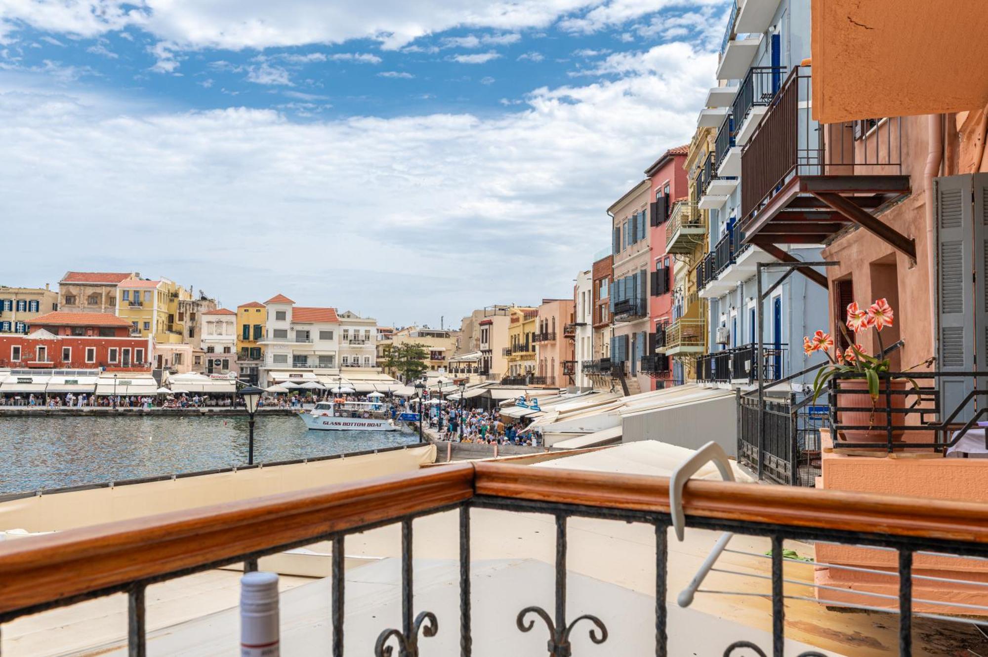 Studio Balcony Sea View